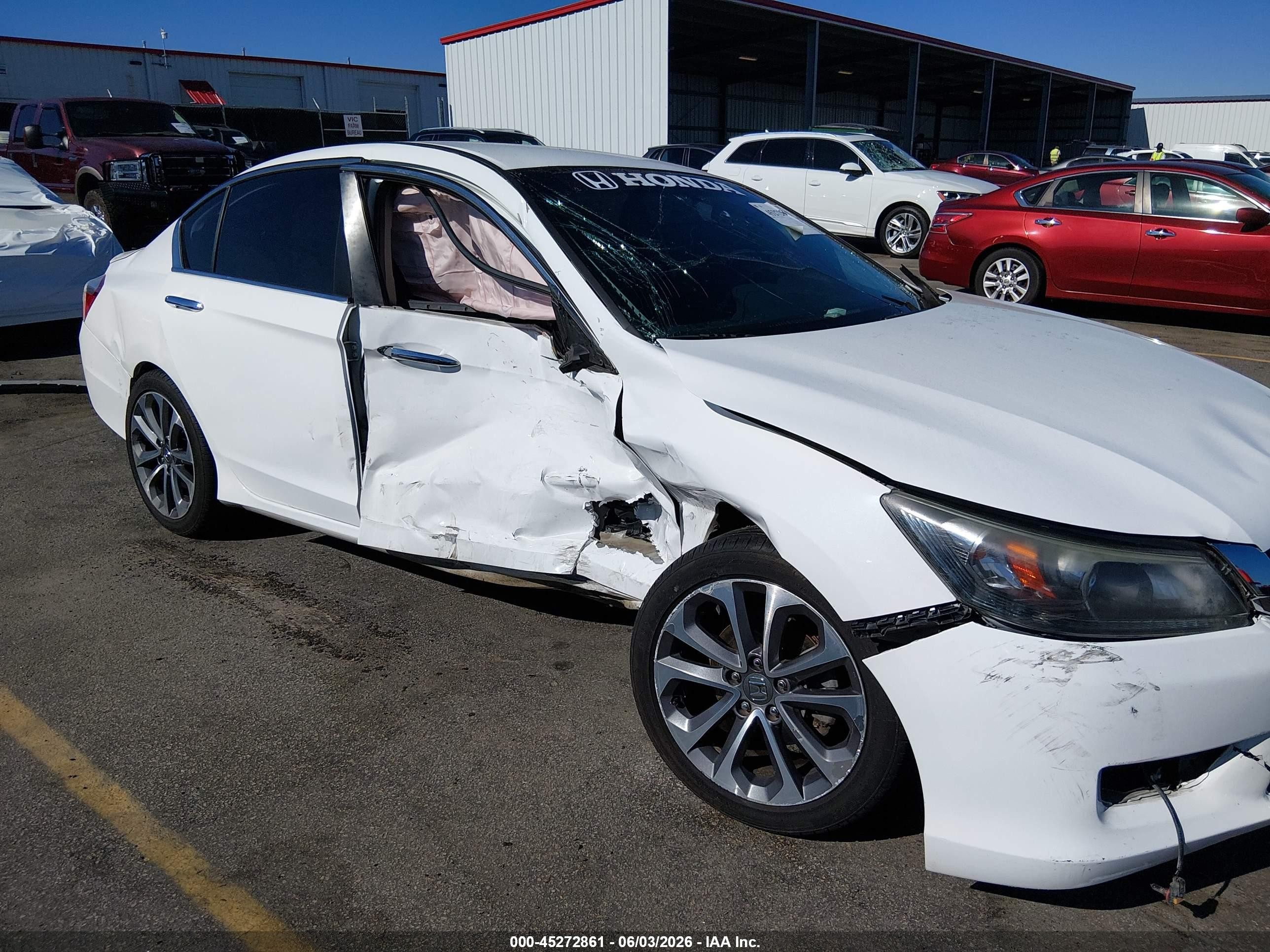 2015 Honda Accord Sport White vin: 1HGCR2F5XFA263568