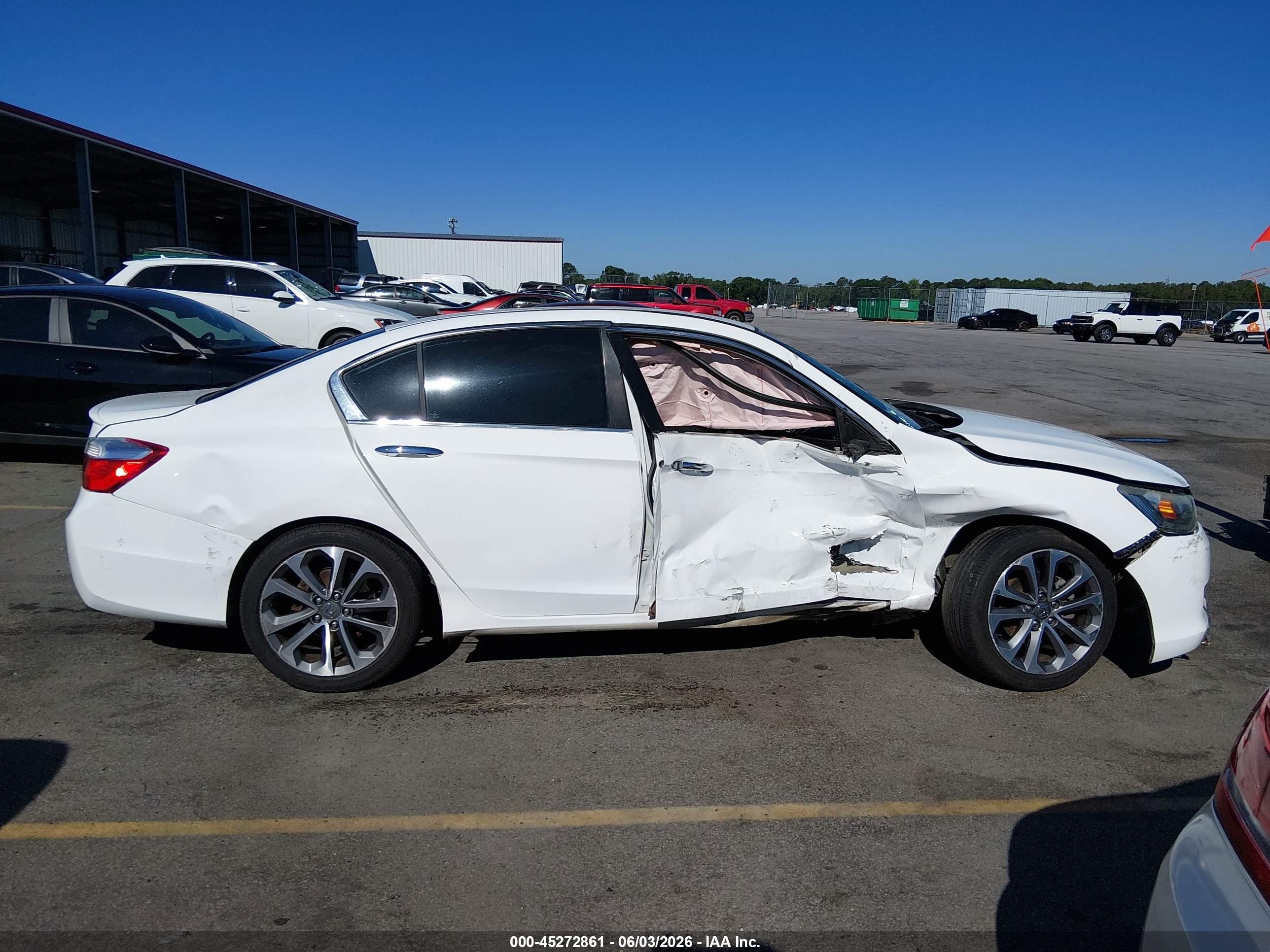 2015 Honda Accord Sport White vin: 1HGCR2F5XFA263568