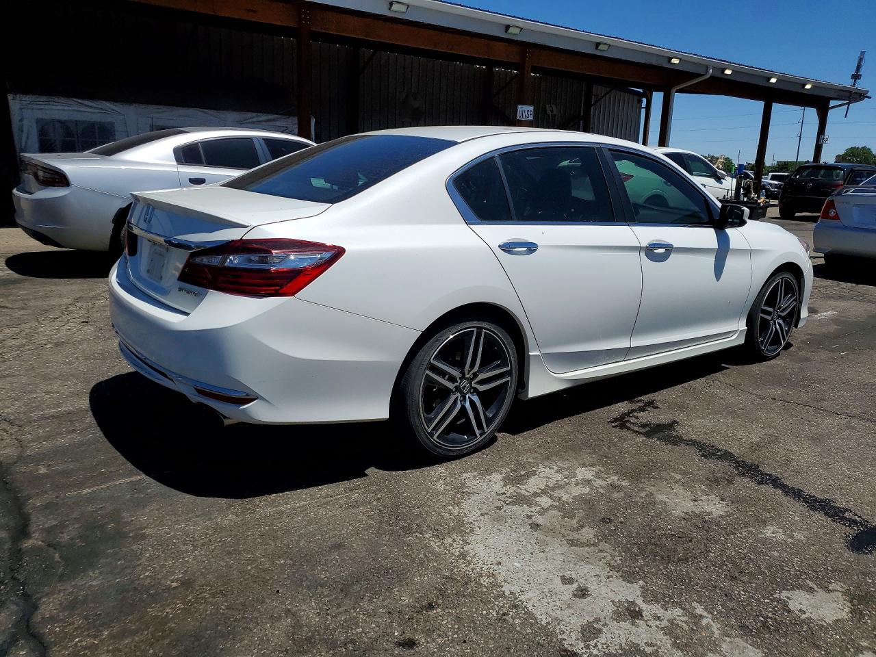 2016 Honda Accord Sport Белый vin: 1HGCR2F5XGA046670