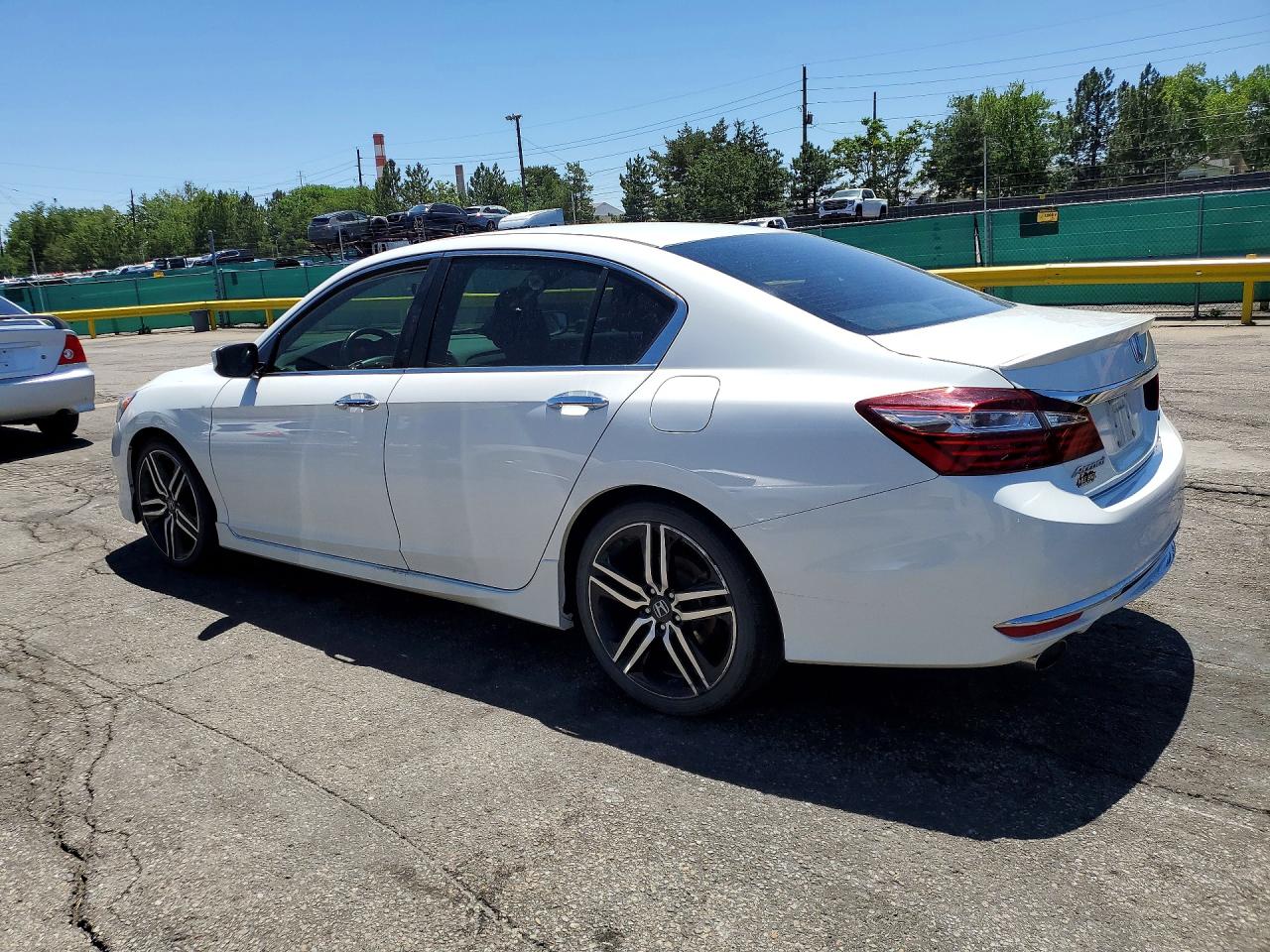 2016 Honda Accord Sport Белый vin: 1HGCR2F5XGA046670