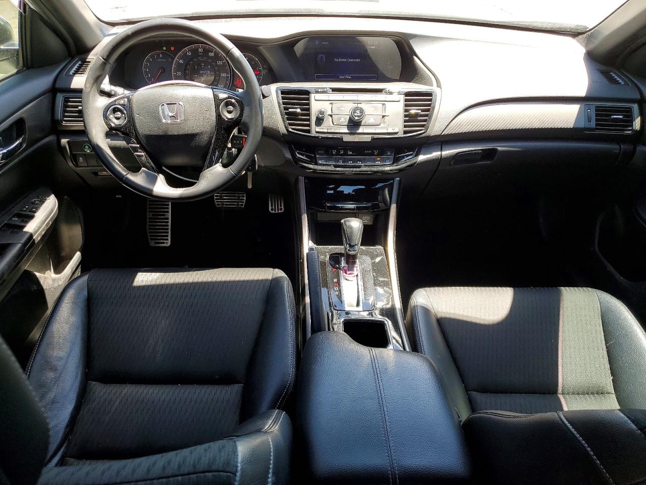 2016 Honda Accord Sport Белый vin: 1HGCR2F5XGA046670