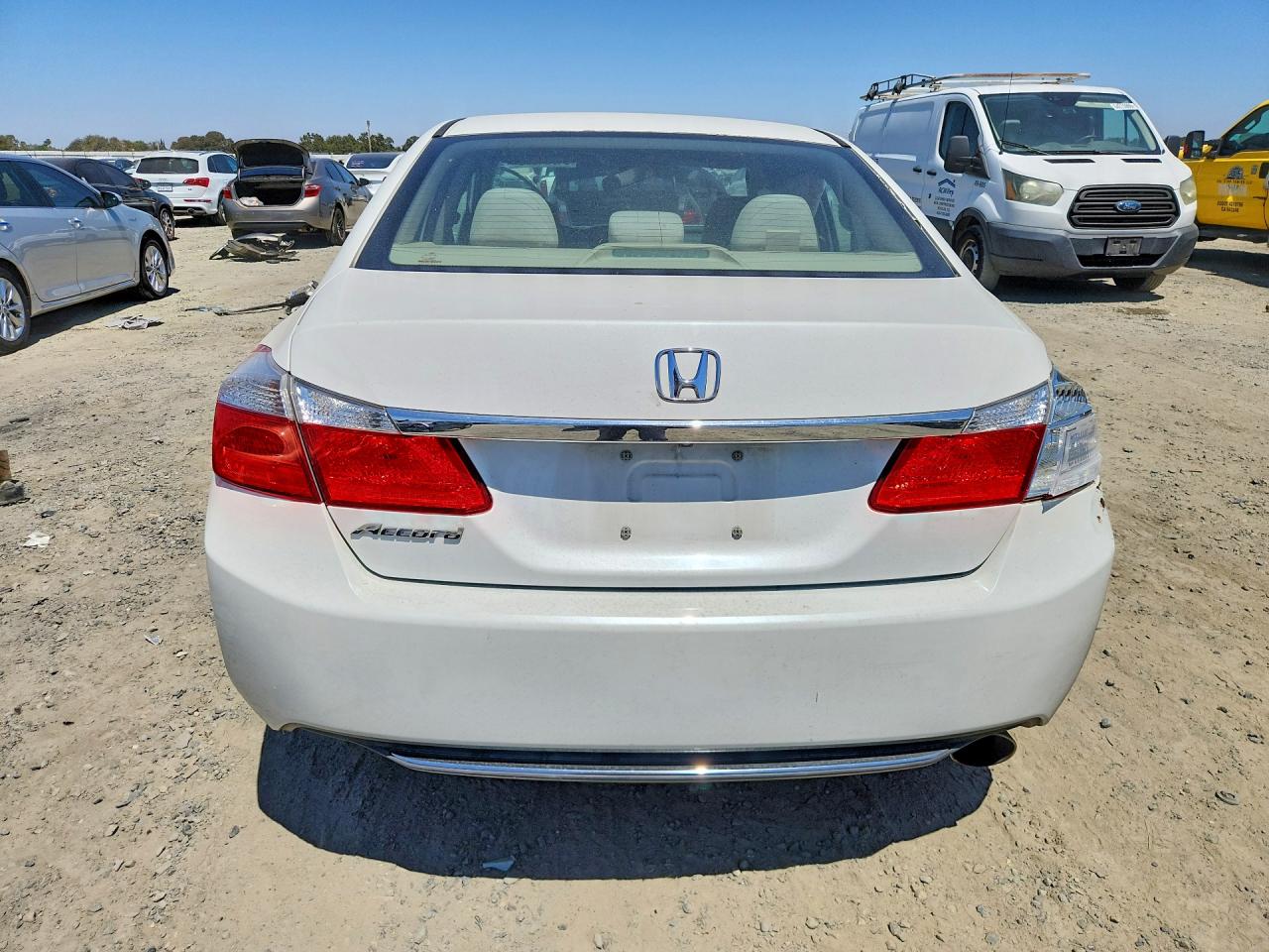 2015 Honda Accord Ex White vin: 1HGCR2F70FA027156