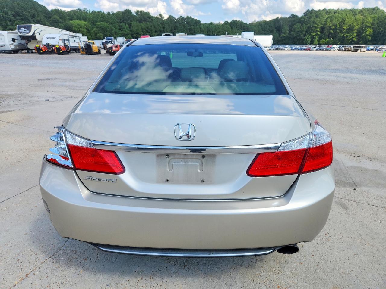 2013 Honda Accord Ex Gold vin: 1HGCR2F71DA061832