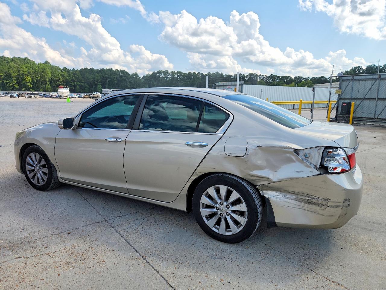 2013 Honda Accord Ex Gold vin: 1HGCR2F71DA061832