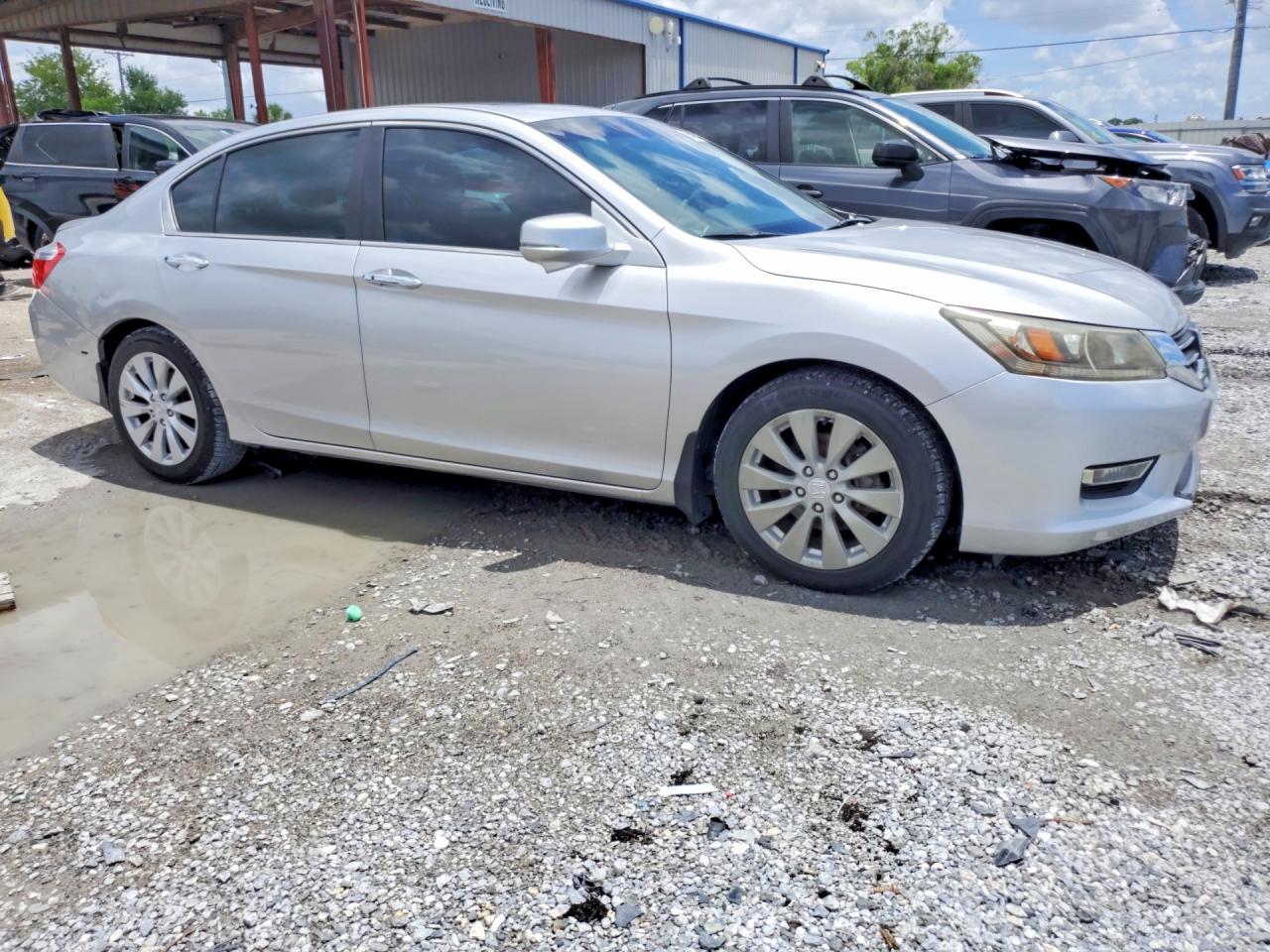 2013 Honda Accord Ex Silver vin: 1HGCR2F71DA081837