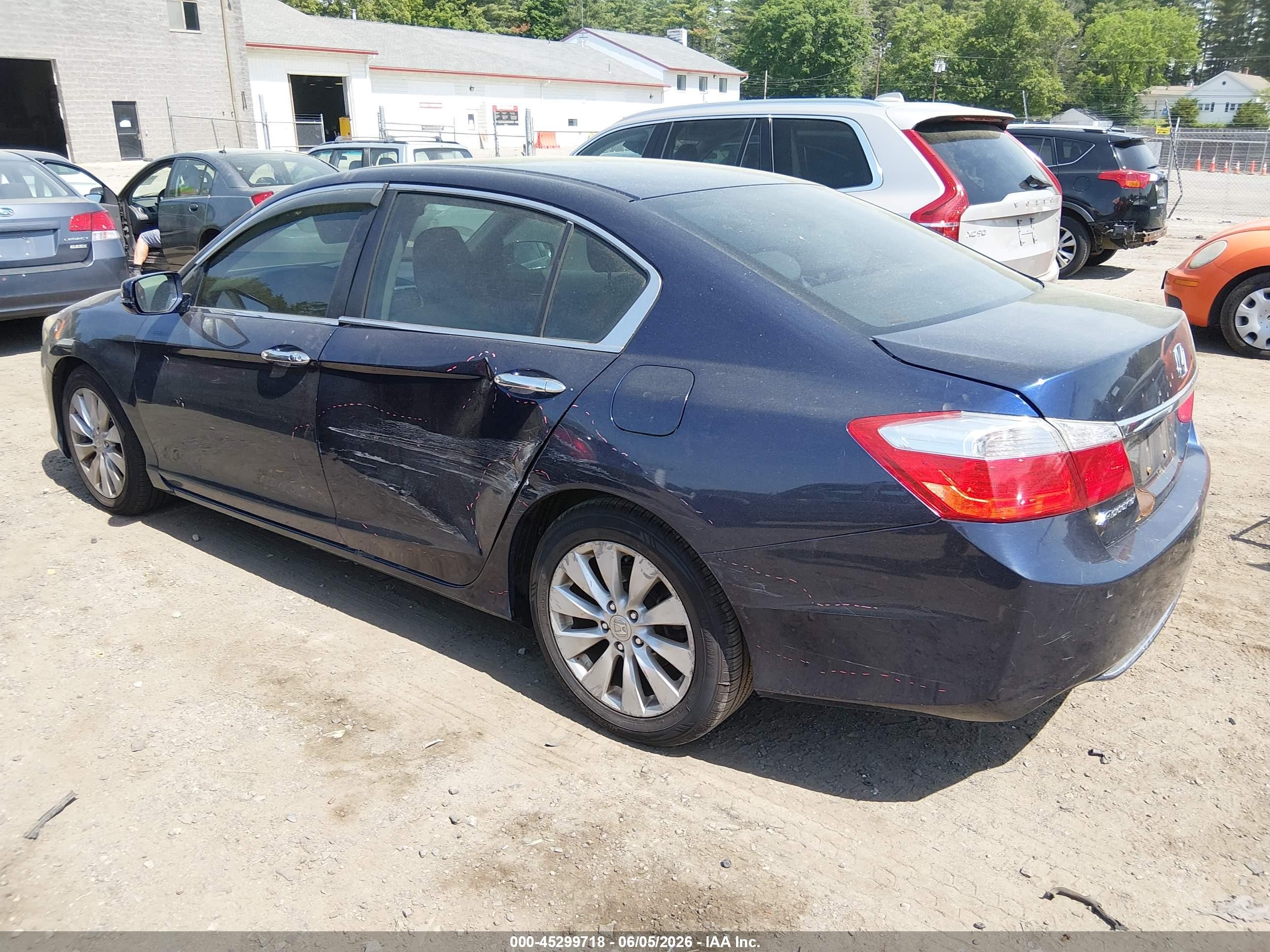 2013 Honda Accord Ex Blue vin: 1HGCR2F71DA129384