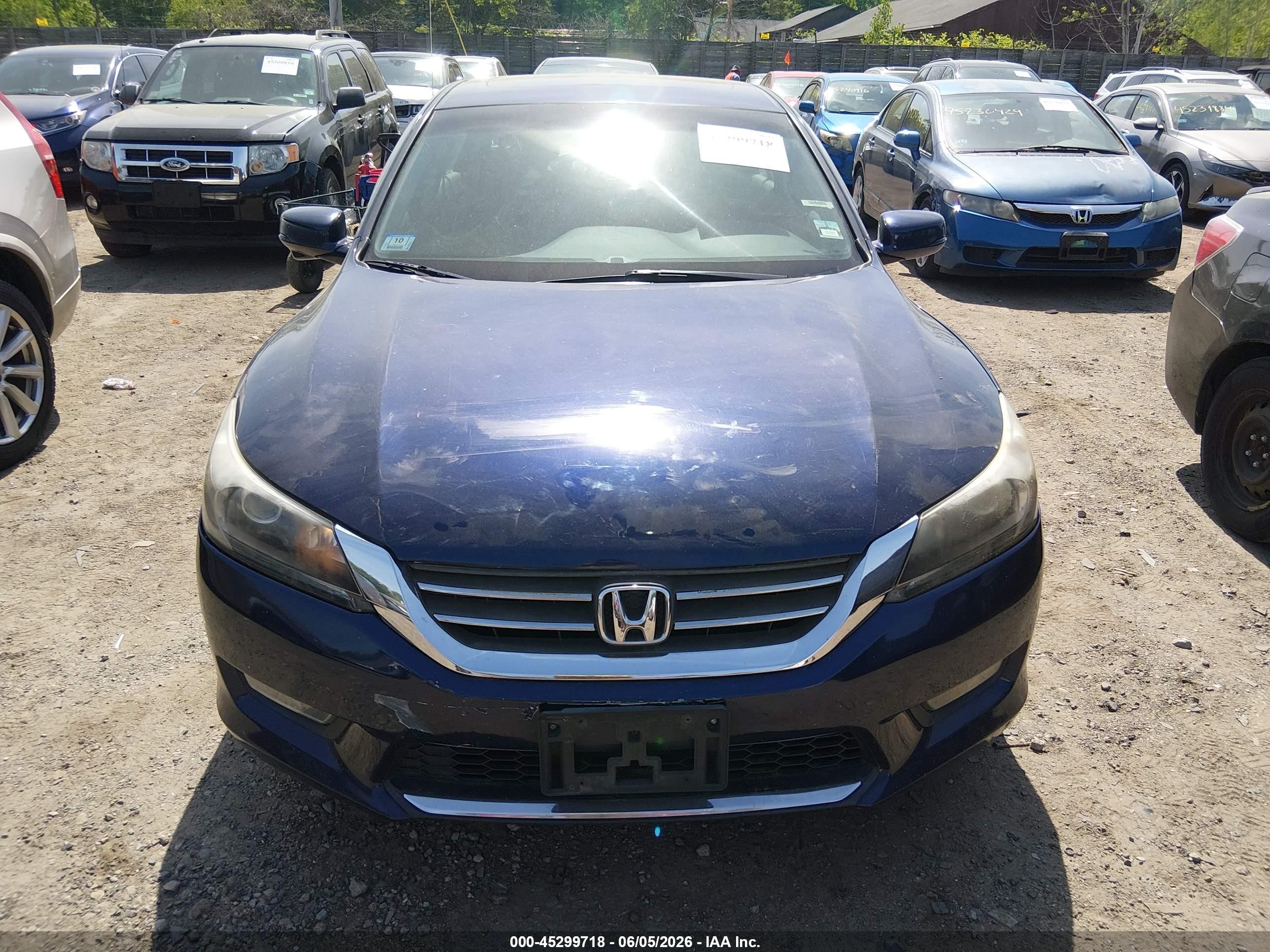 2013 Honda Accord Ex Blue vin: 1HGCR2F71DA129384