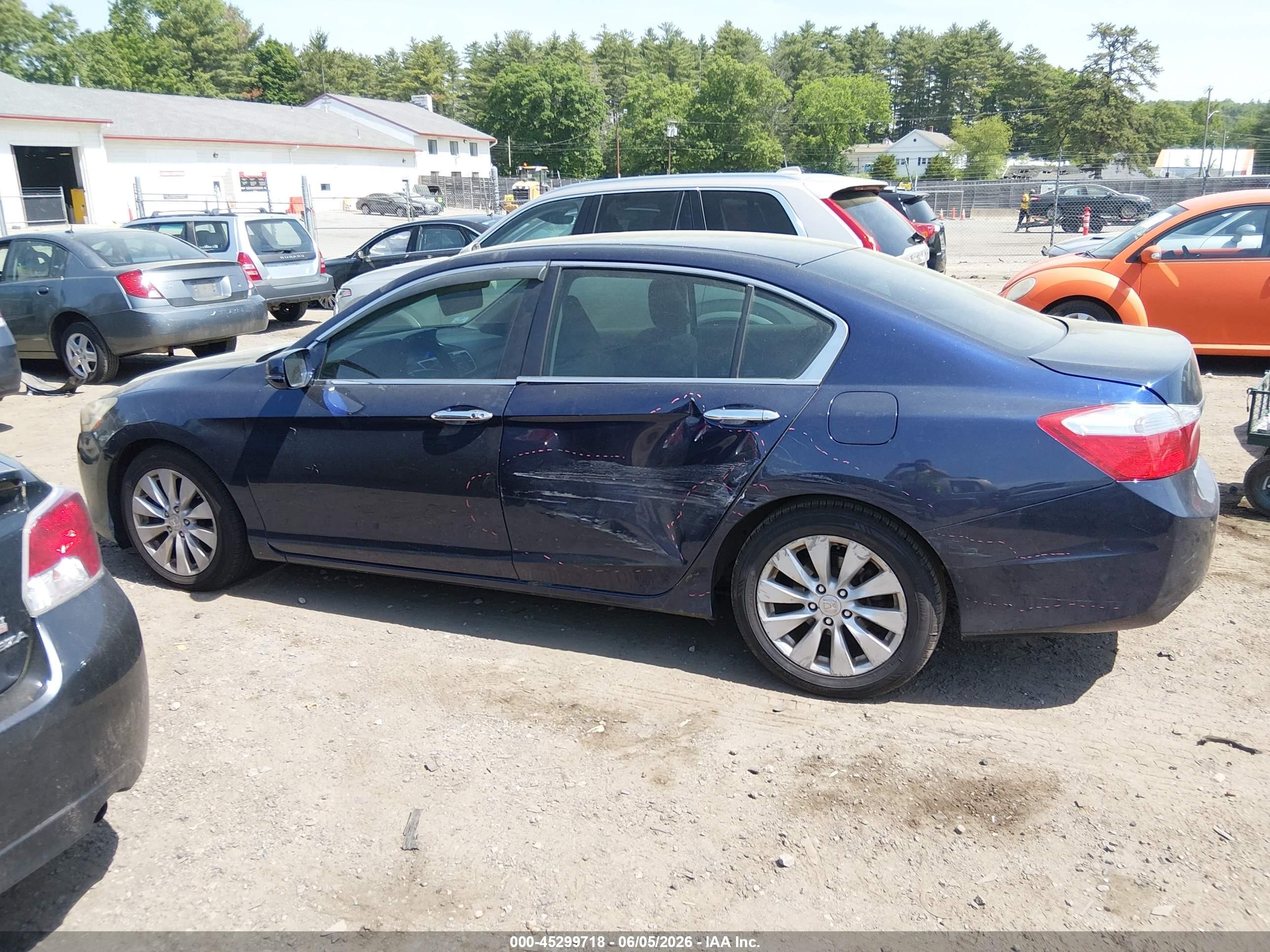 2013 Honda Accord Ex Blue vin: 1HGCR2F71DA129384