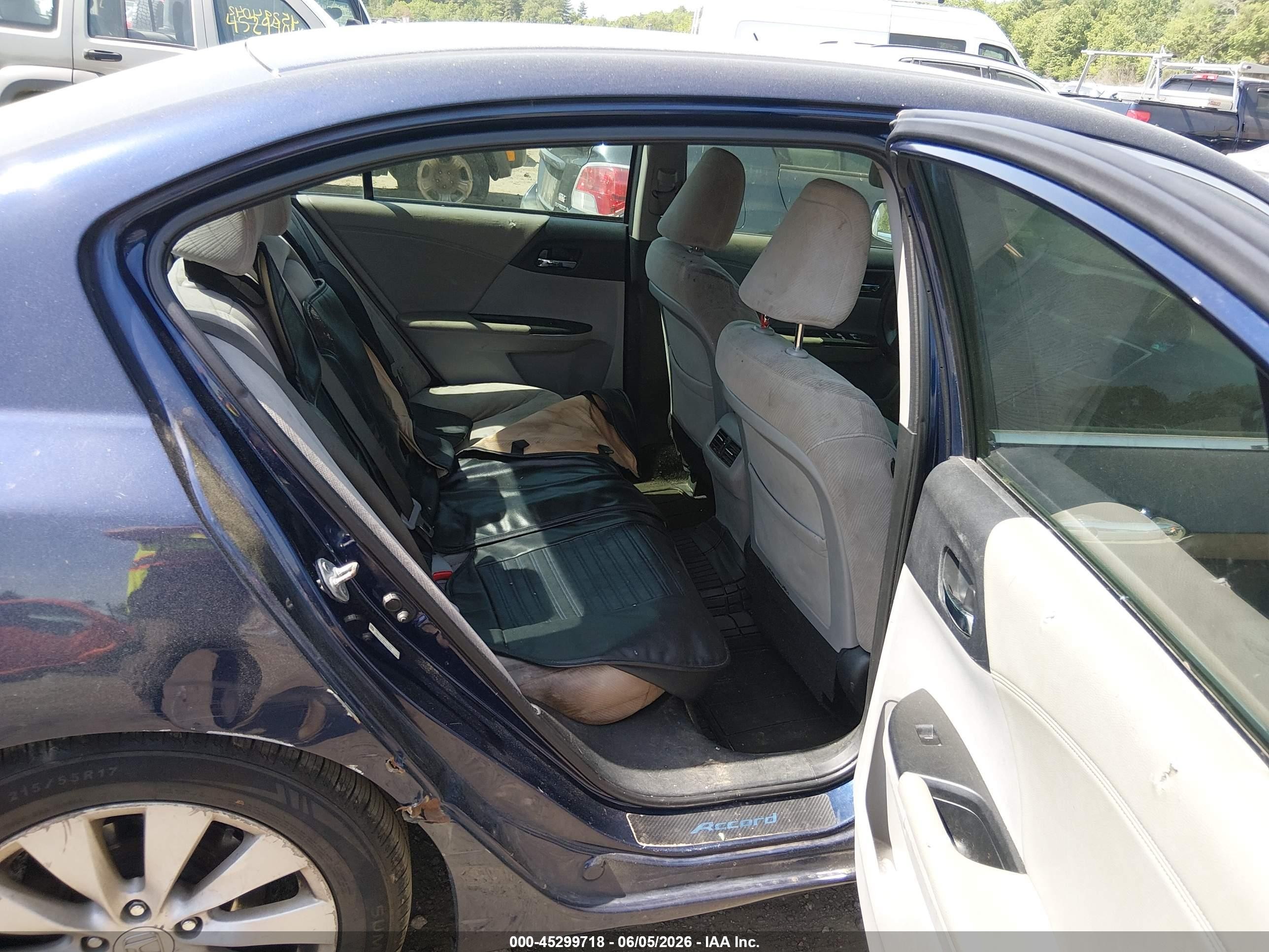 2013 Honda Accord Ex Blue vin: 1HGCR2F71DA129384