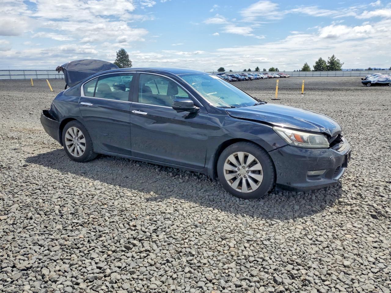 2015 Honda Accord Black vin: 1HGCR2F71FA209691