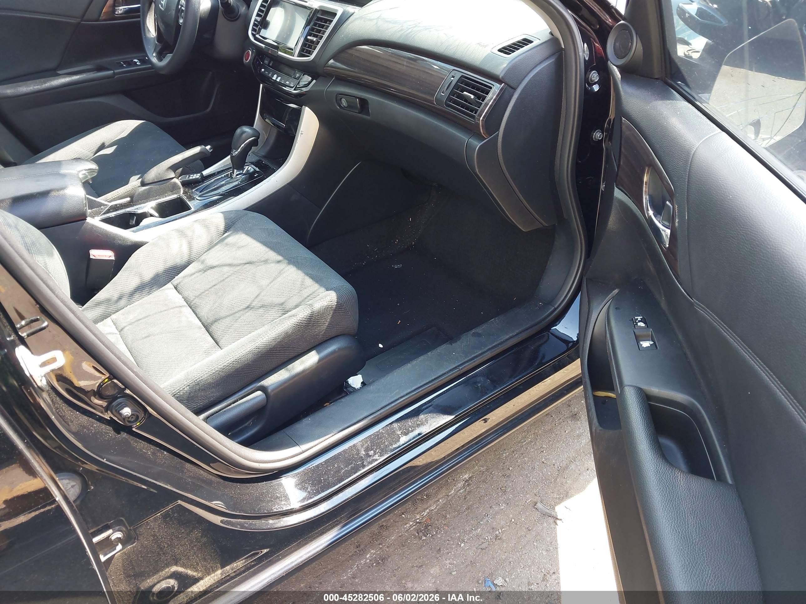 2016 Honda Accord Ex Черный vin: 1HGCR2F71GA090820