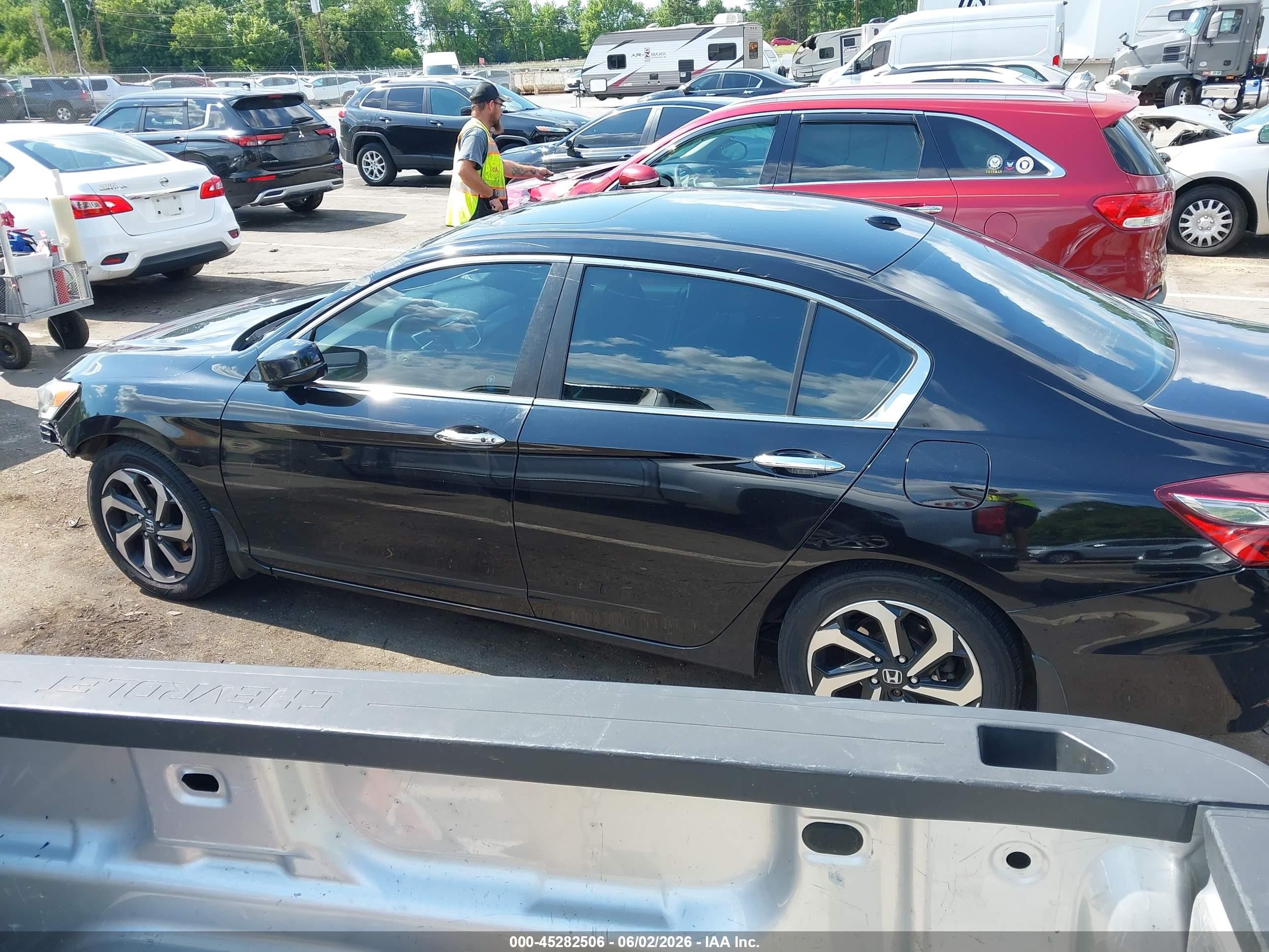 2016 Honda Accord Ex Черный vin: 1HGCR2F71GA090820
