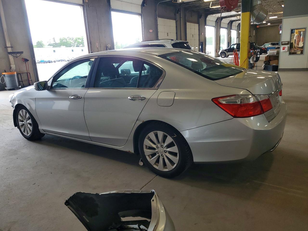 2013 Honda Accord Ex Silver vin: 1HGCR2F72DA018195