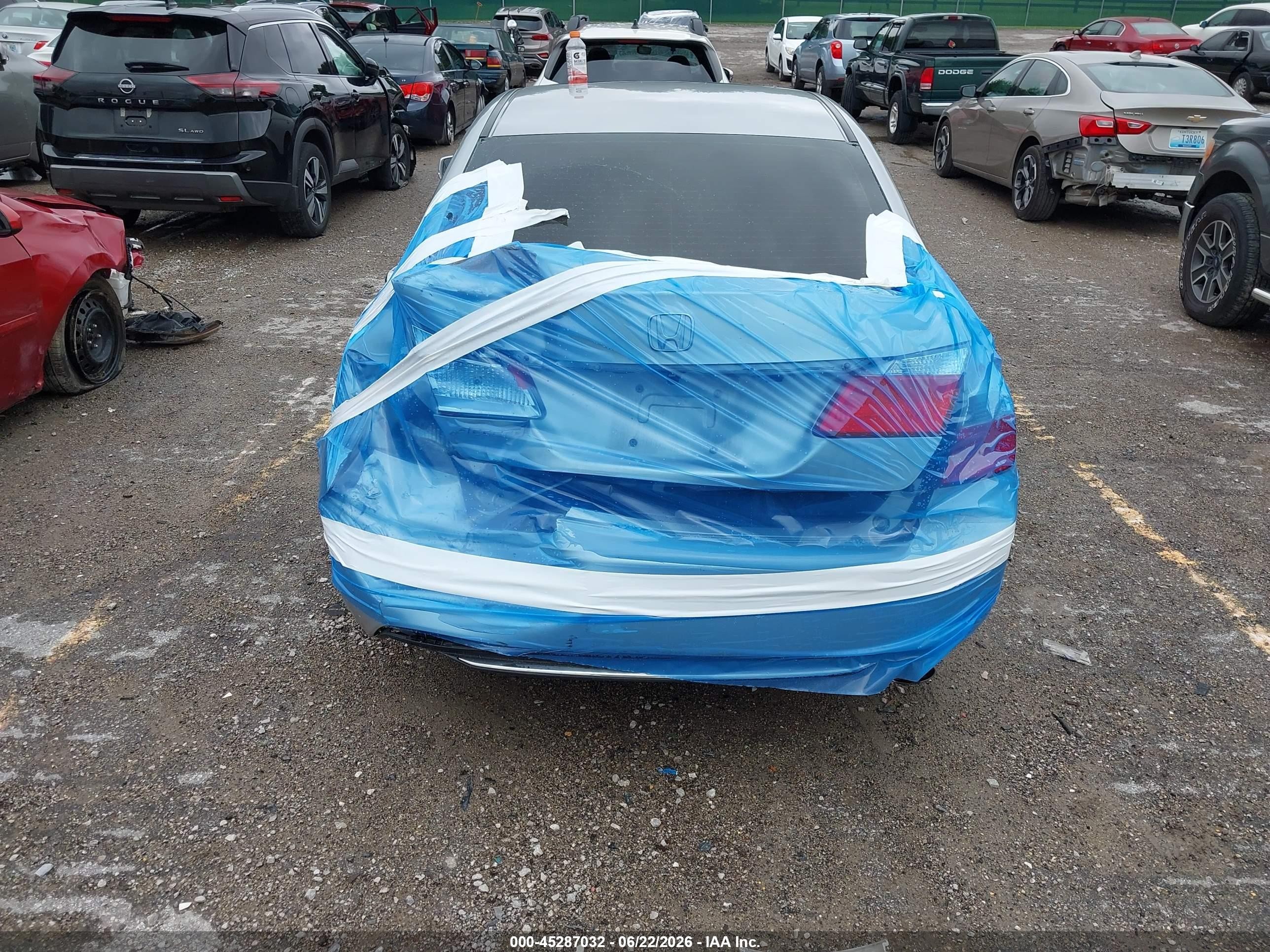 2013 Honda Accord Ex Серебряный vin: 1HGCR2F72DA278516
