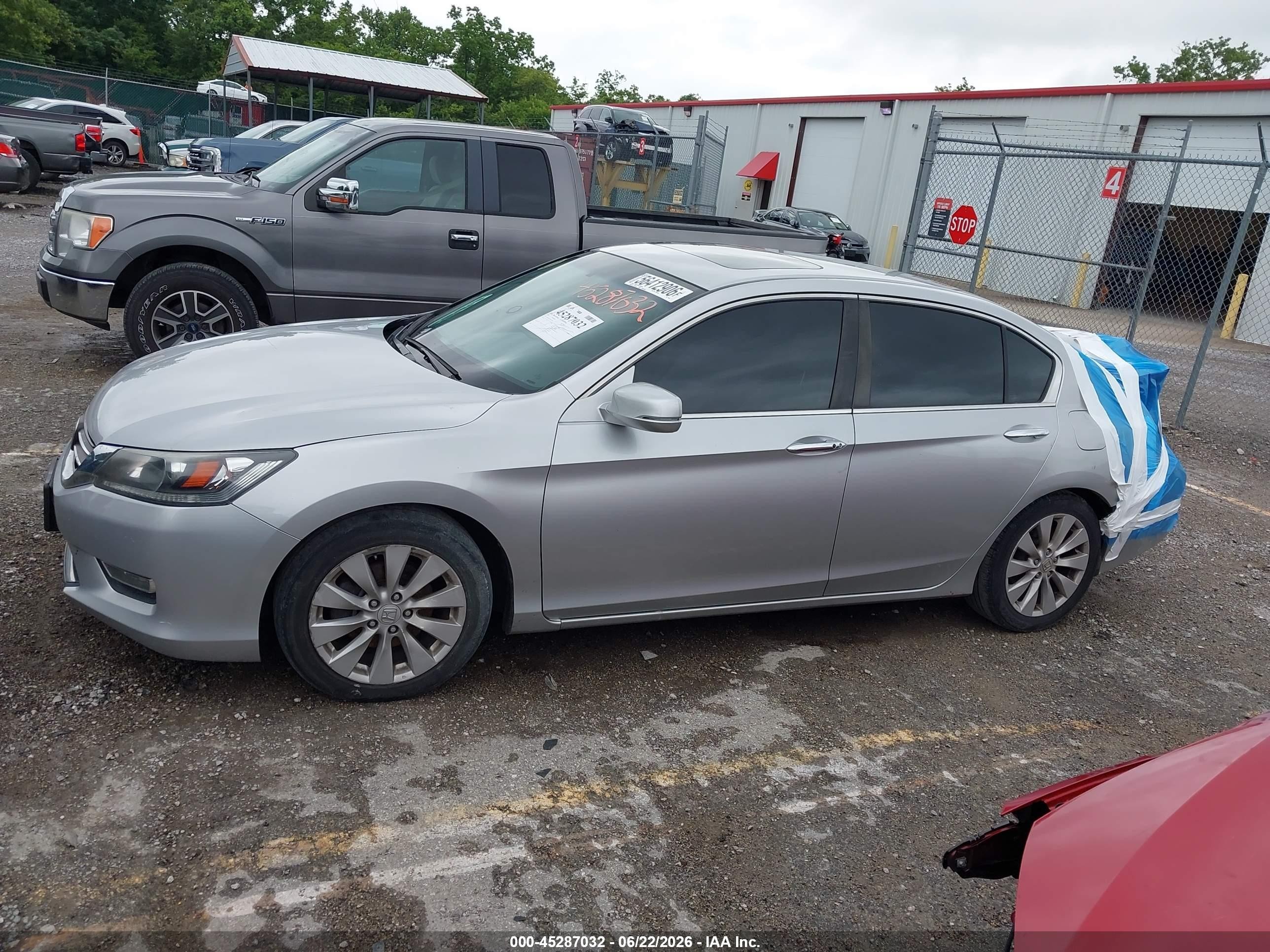 2013 Honda Accord Ex Серебряный vin: 1HGCR2F72DA278516