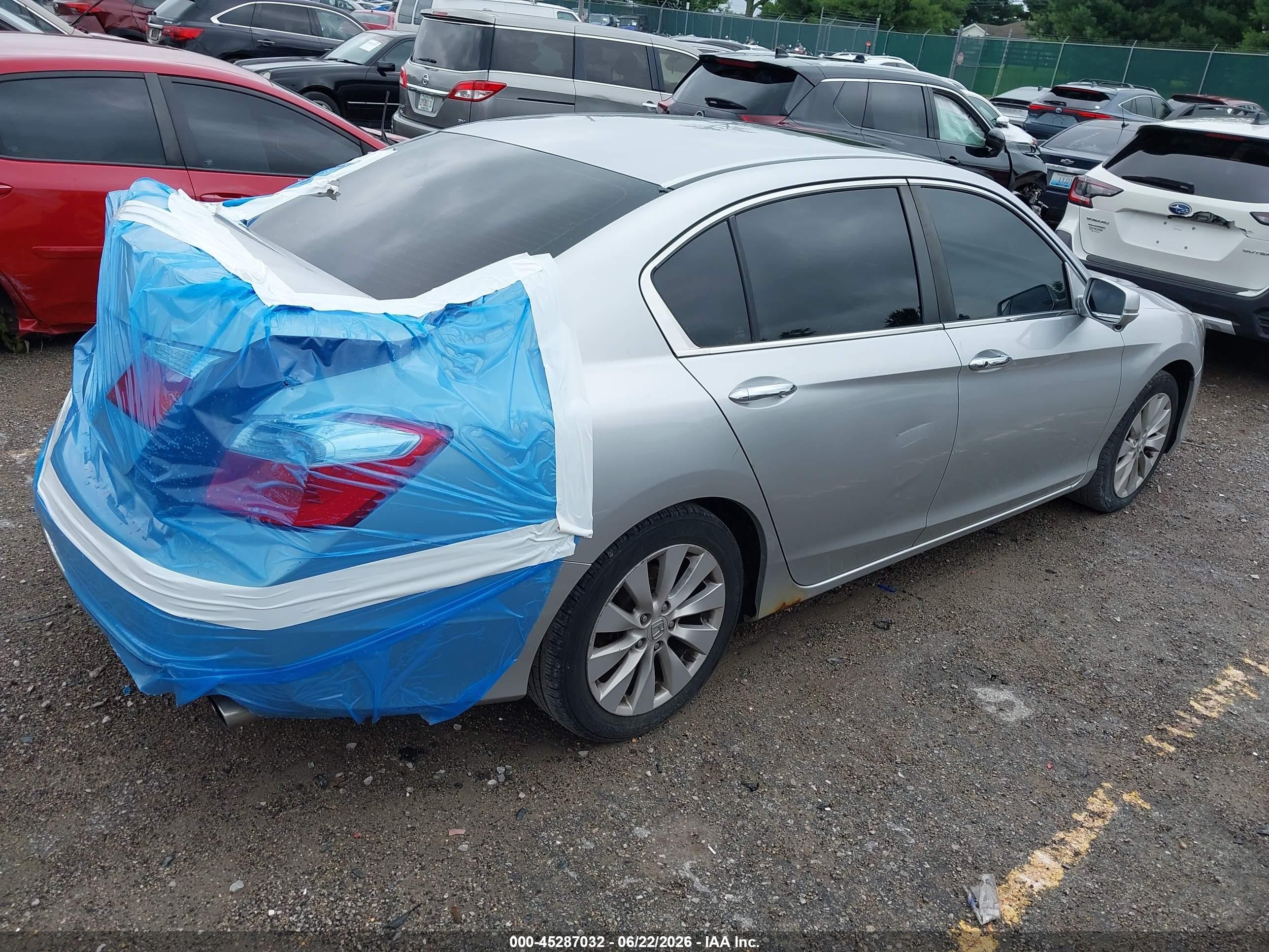 2013 Honda Accord Ex Серебряный vin: 1HGCR2F72DA278516