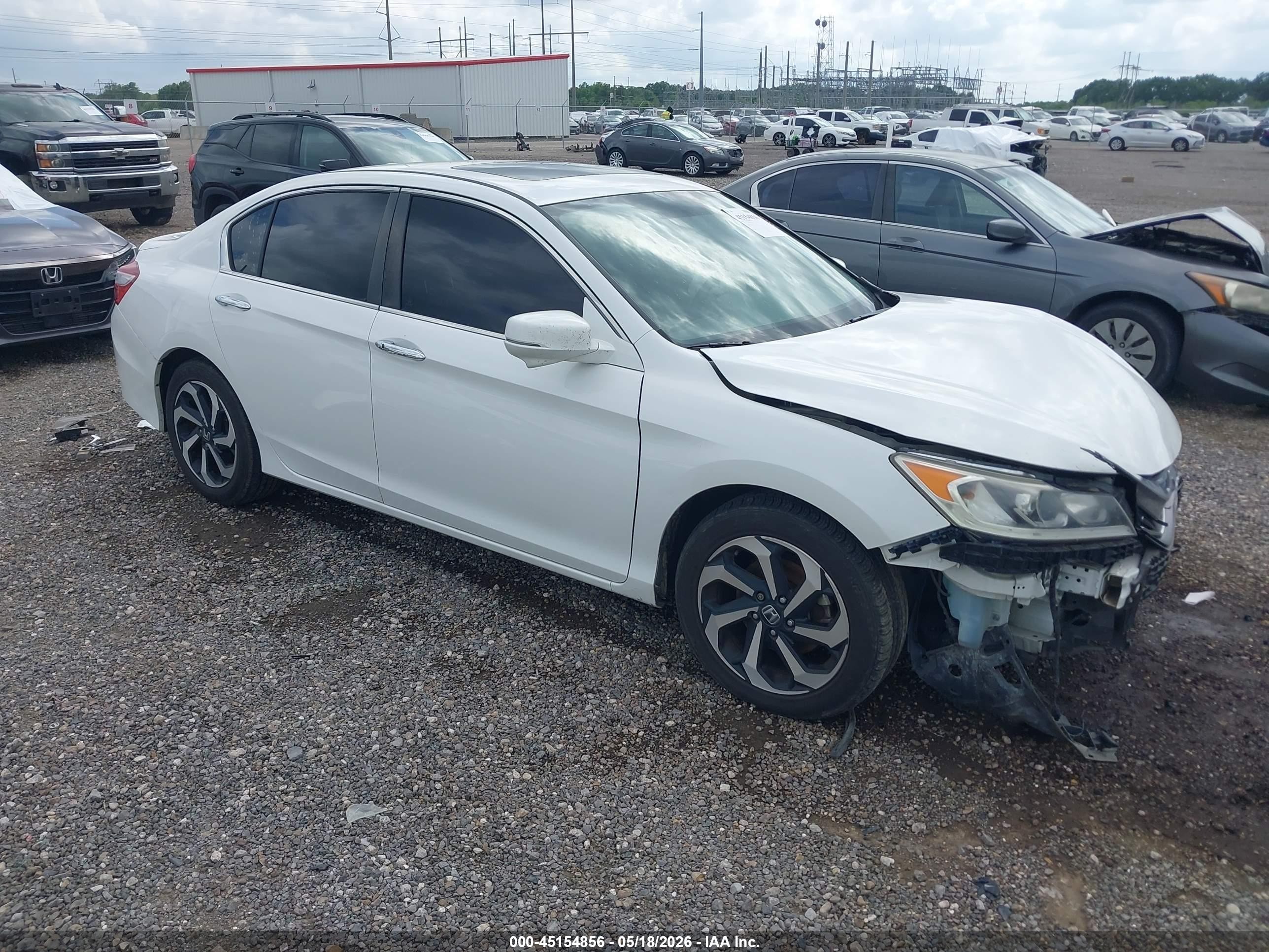 2017 Honda Accord Ex White vin: 1HGCR2F72HA115211