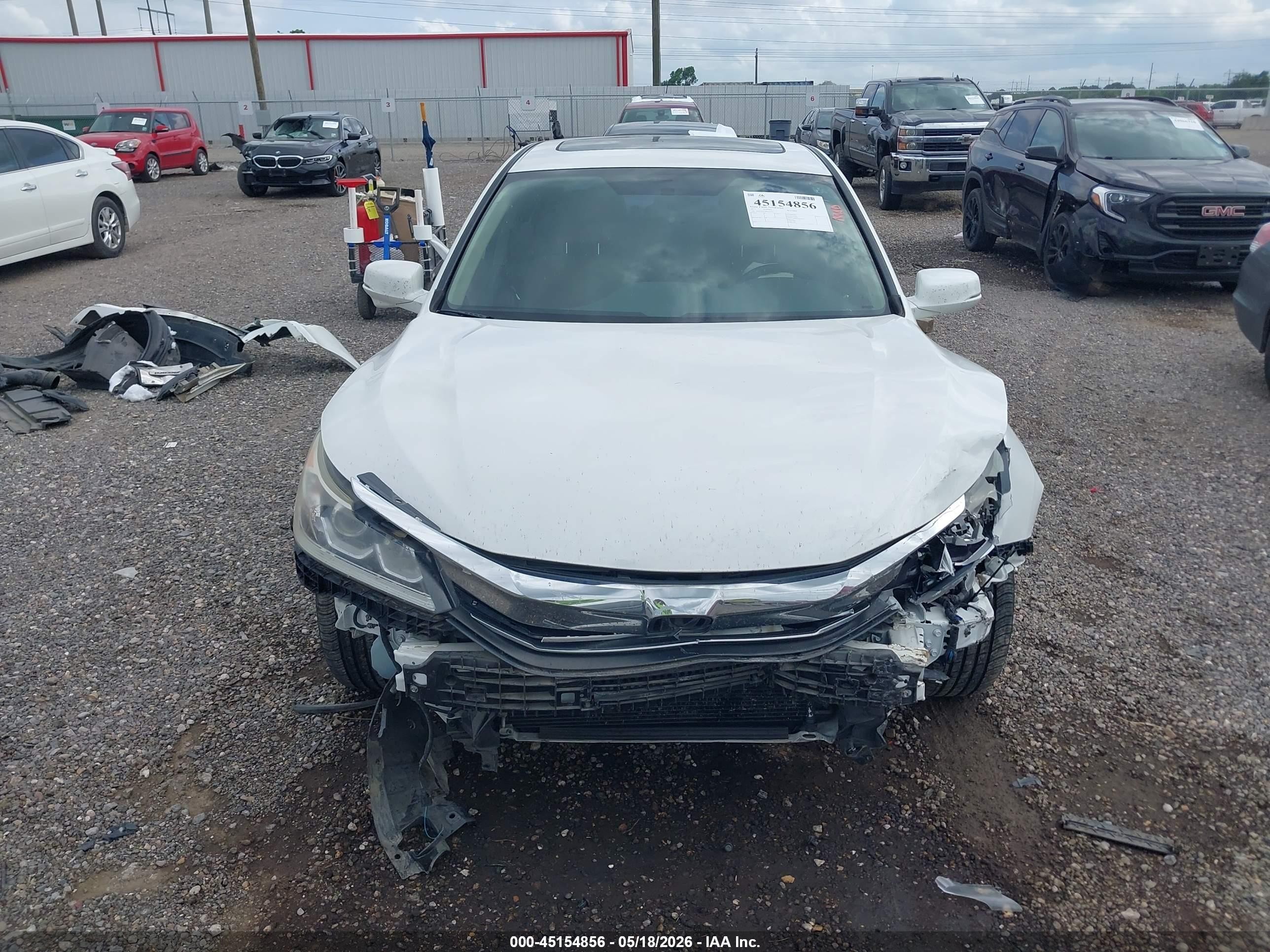 2017 Honda Accord Ex Белый vin: 1HGCR2F72HA115211