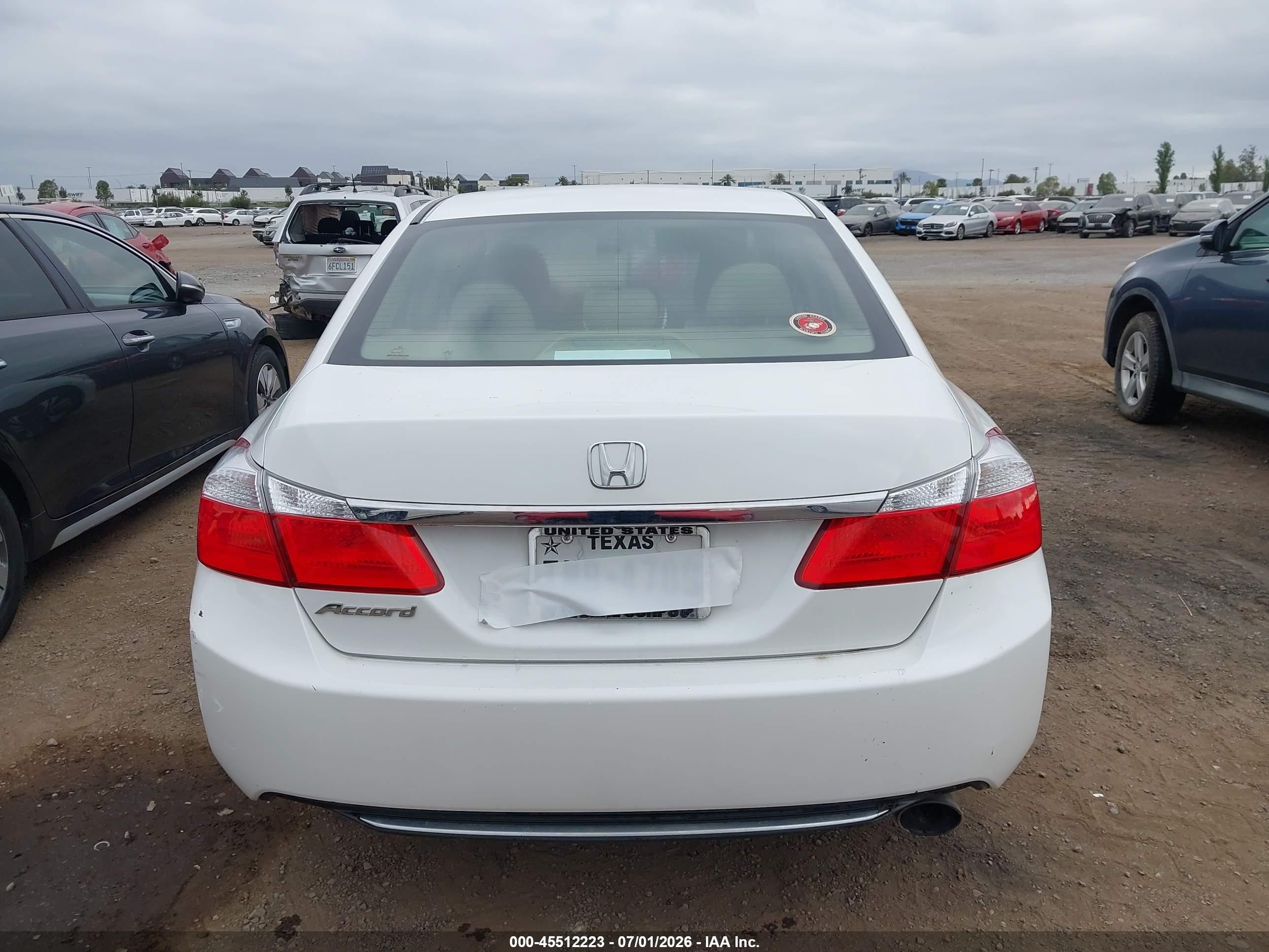 2013 Honda Accord Ex White vin: 1HGCR2F73DA006993