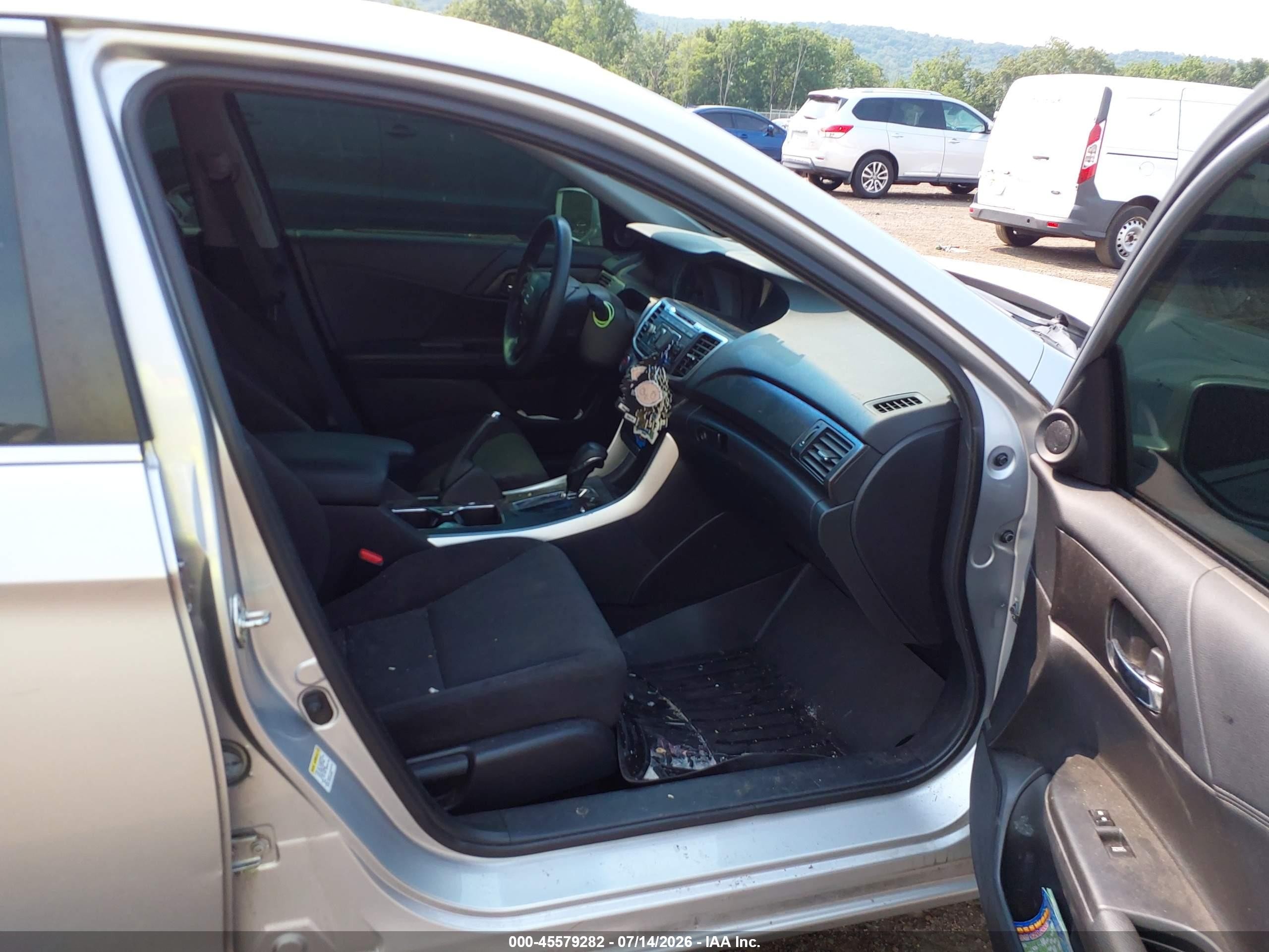 2013 Honda Accord Ex Silver vin: 1HGCR2F73DA188761