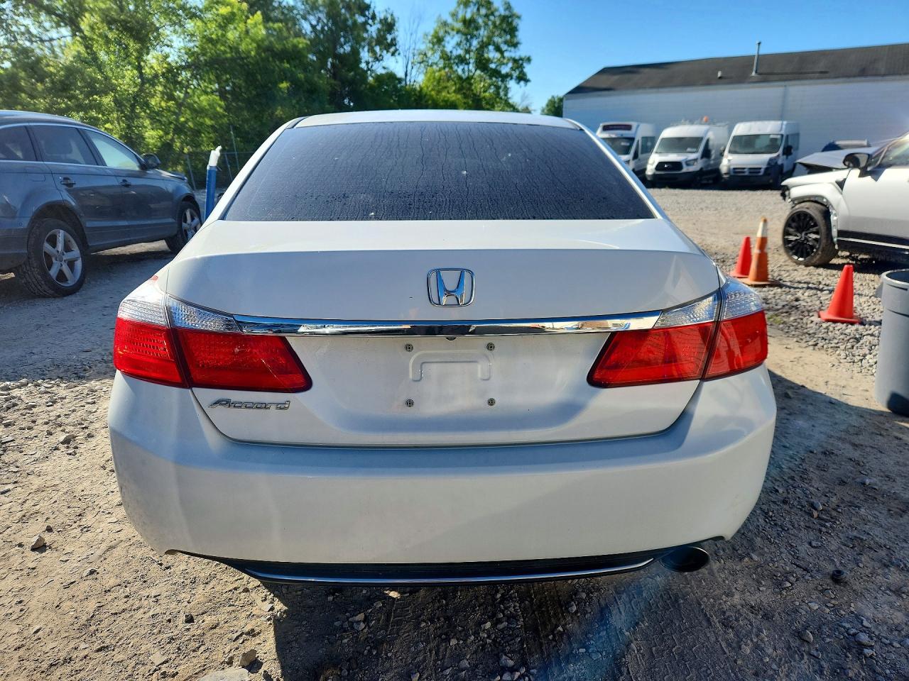 2013 Honda Accord Ex White vin: 1HGCR2F73DA260820