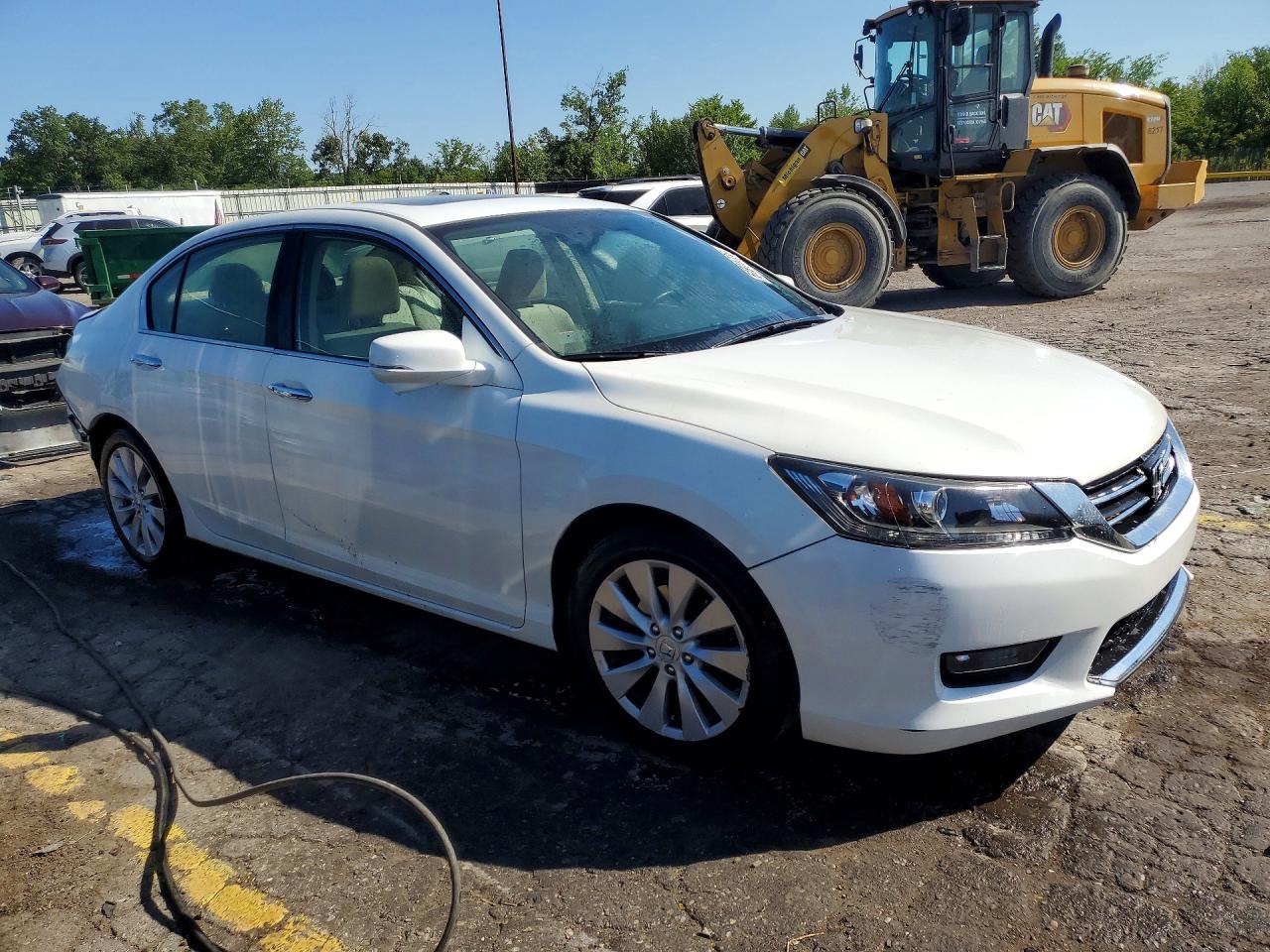 2014 Honda Accord Ex White vin: 1HGCR2F73EA025593