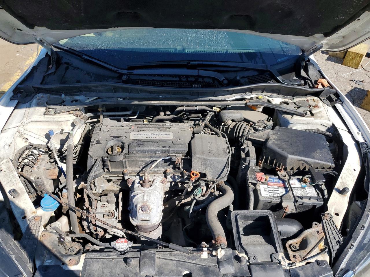 2014 Honda Accord Ex White vin: 1HGCR2F73EA025593