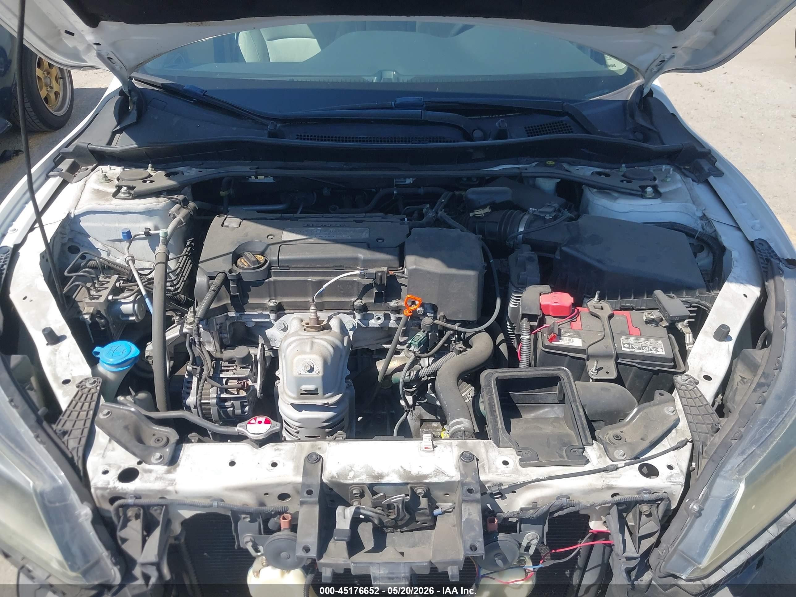 2014 Honda Accord Ex White vin: 1HGCR2F73EA139738