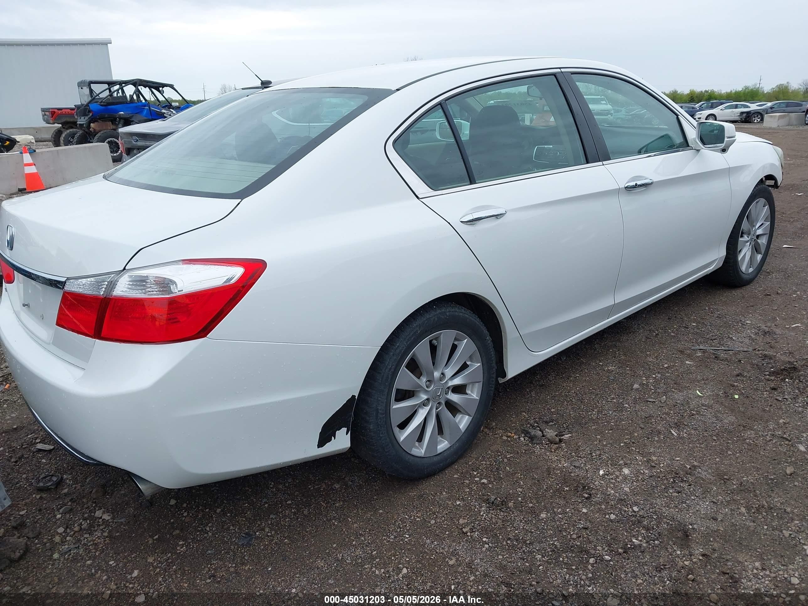 2015 Honda Accord Ex White vin: 1HGCR2F73FA076531