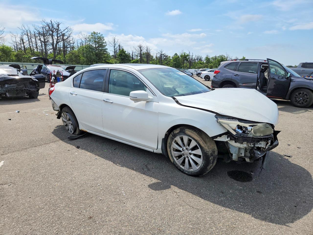 2015 Honda Accord Ex Белый vin: 1HGCR2F73FA096990