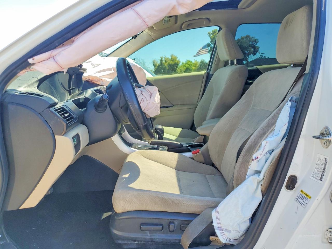 2015 Honda Accord Ex White vin: 1HGCR2F73FA246029
