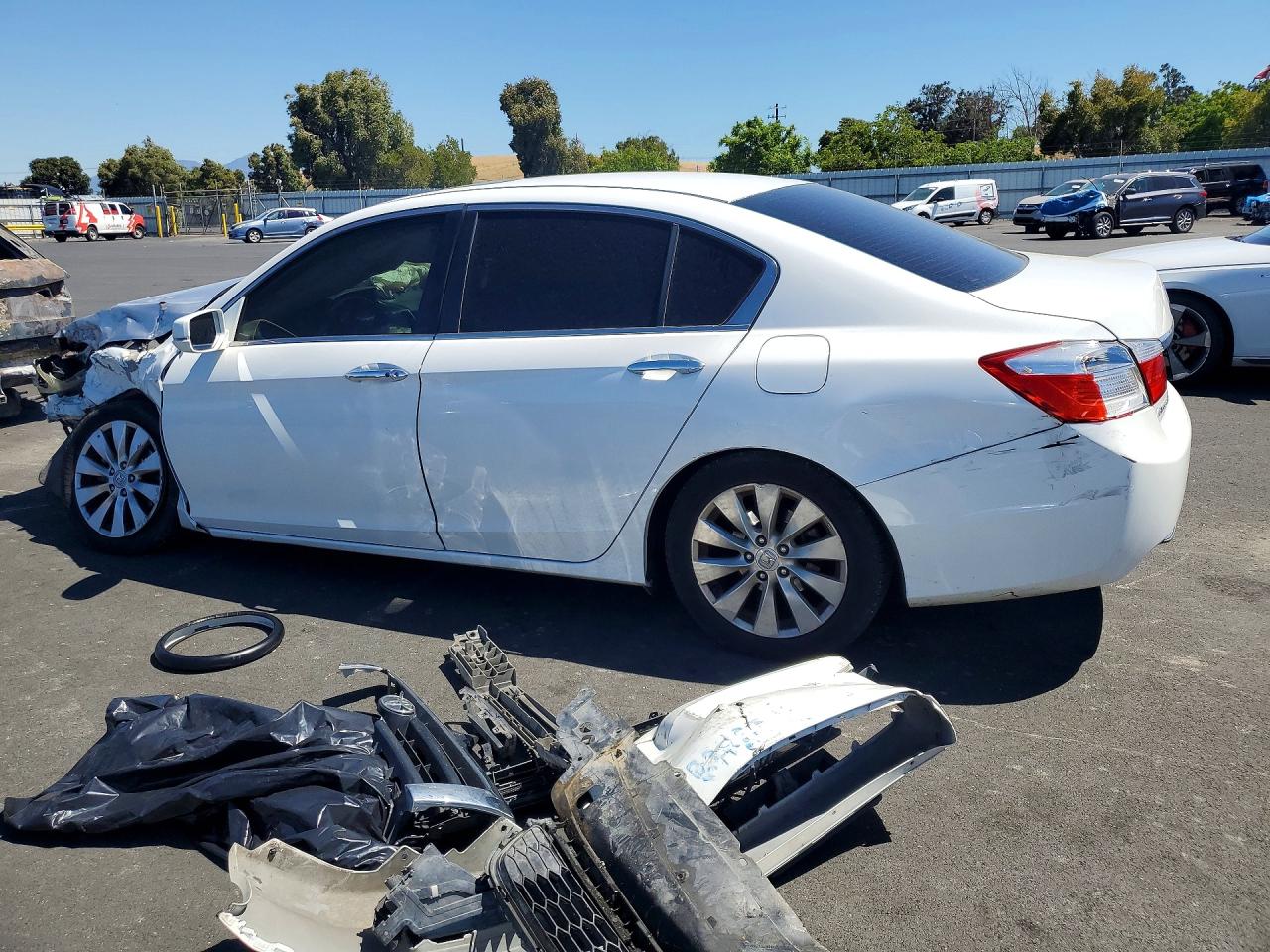 2015 Honda Accord Ex White vin: 1HGCR2F73FA246029