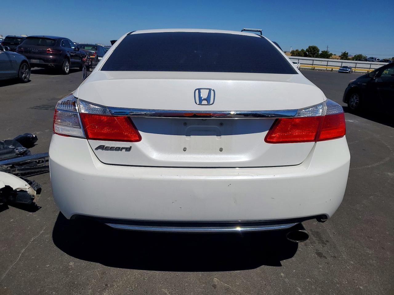 2015 Honda Accord Ex White vin: 1HGCR2F73FA246029