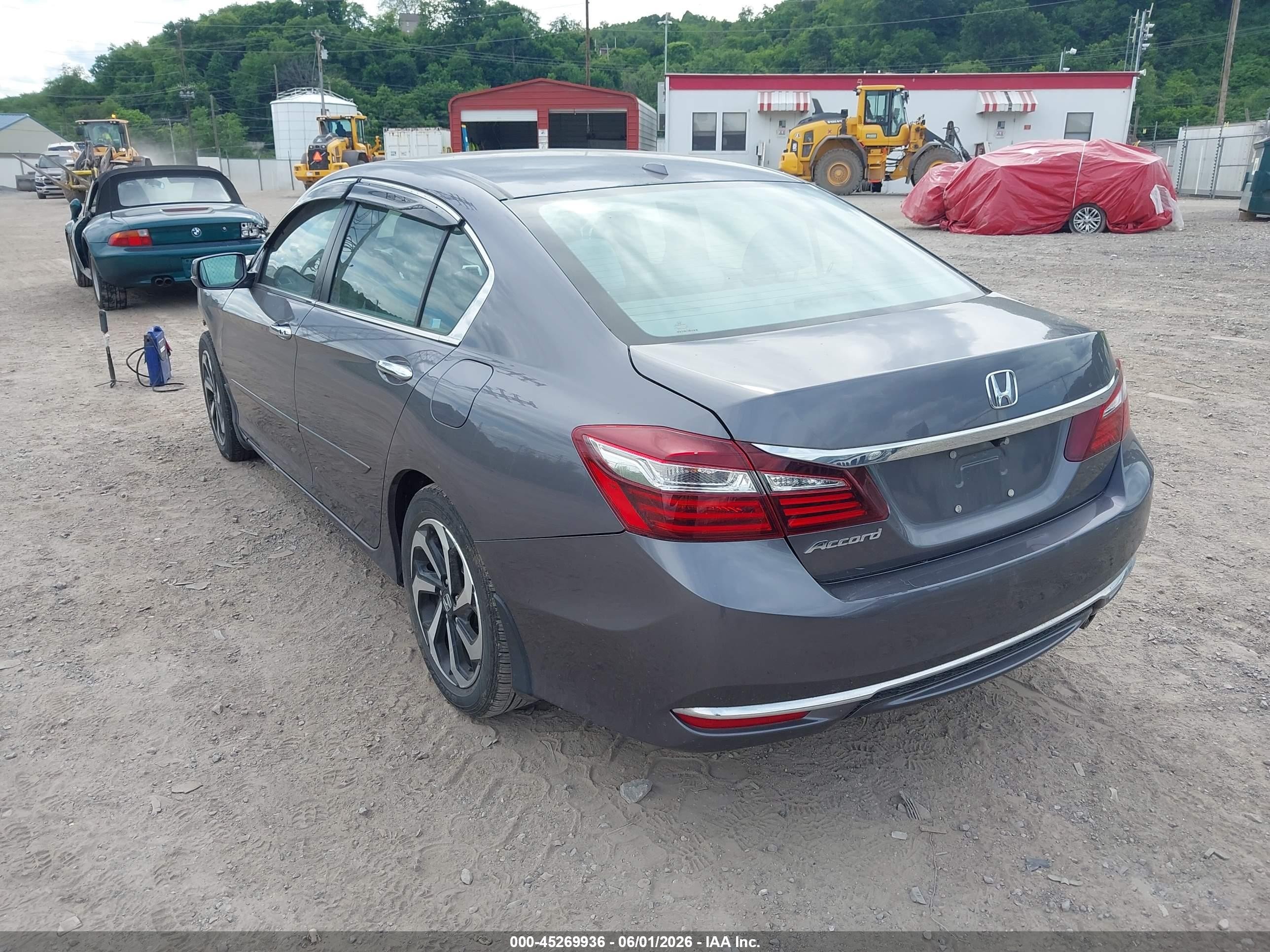 2016 Honda Accord Ex Gray vin: 1HGCR2F73GA192197
