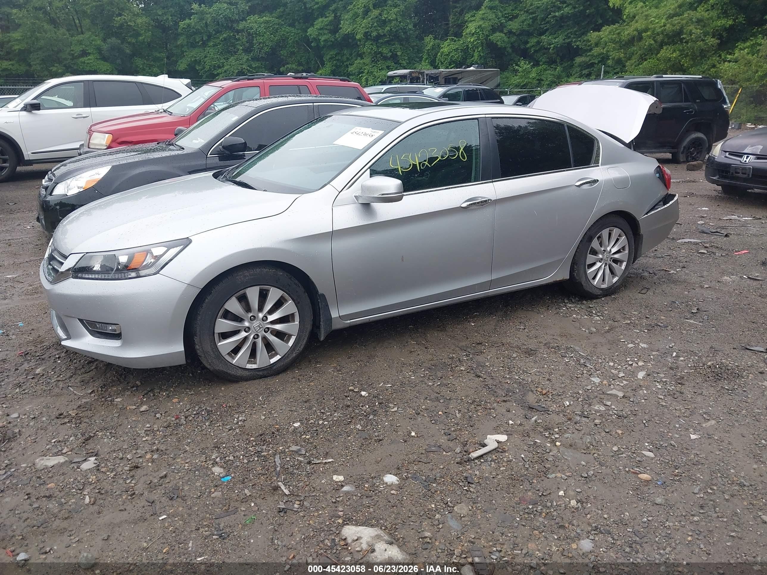 2013 Honda Accord Ex Silver vin: 1HGCR2F74DA013757