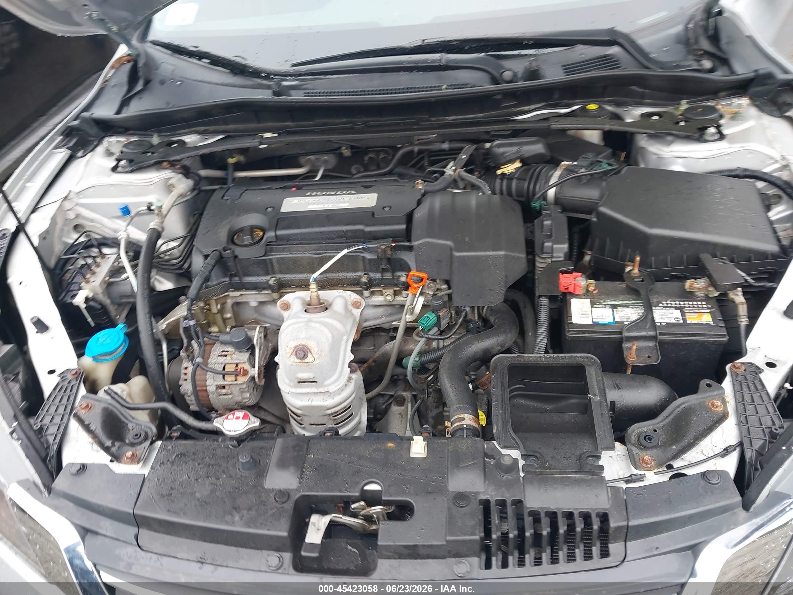 2013 Honda Accord Ex Silver vin: 1HGCR2F74DA013757