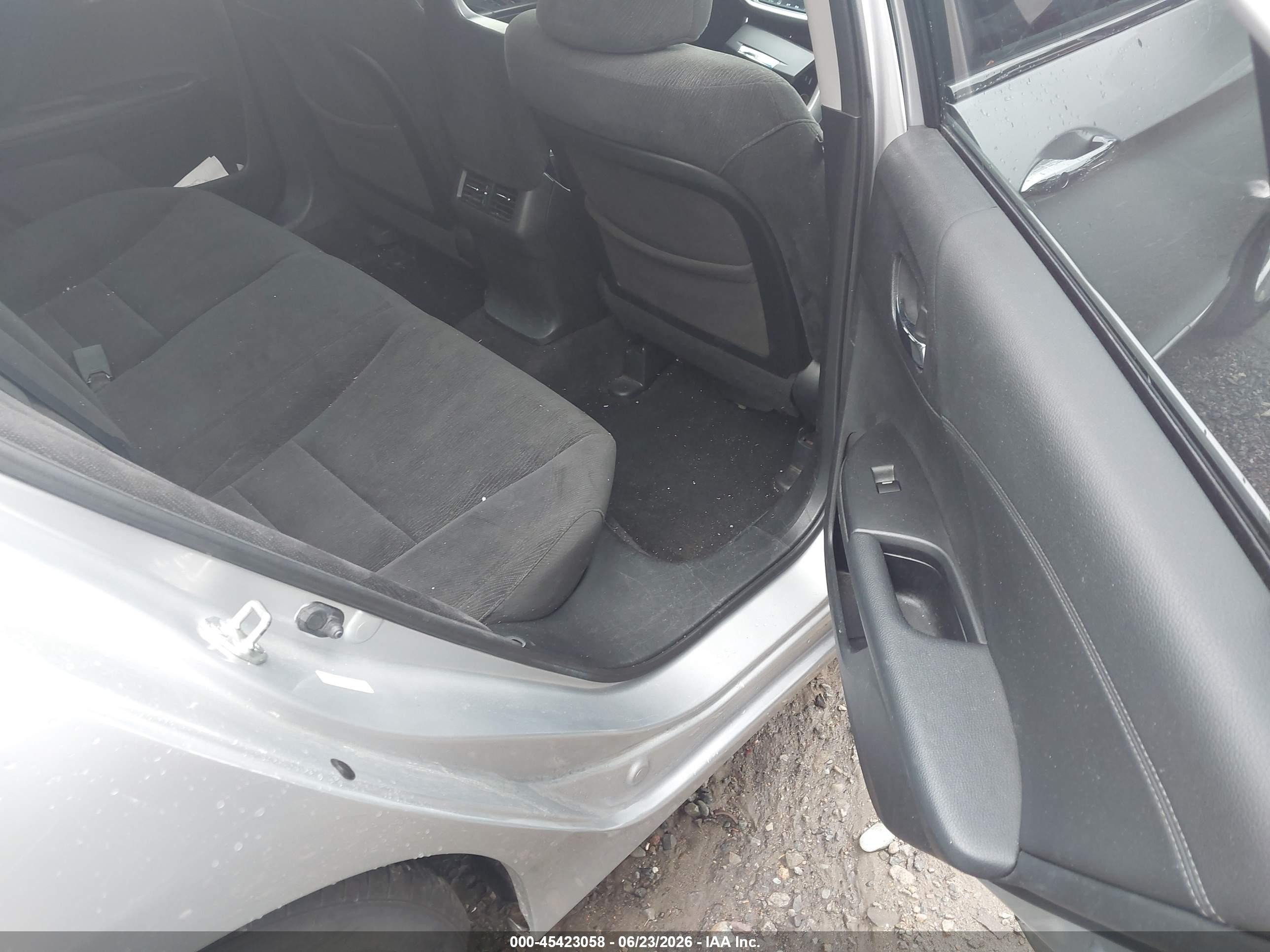 2013 Honda Accord Ex Silver vin: 1HGCR2F74DA013757