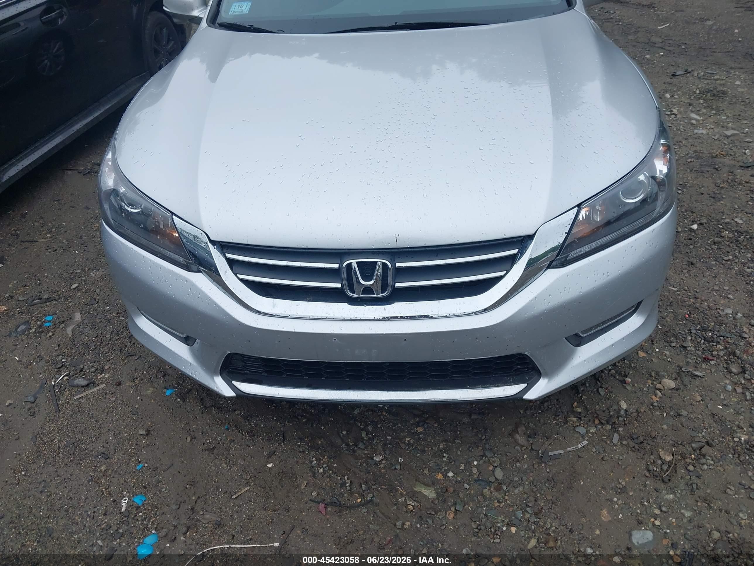 2013 Honda Accord Ex Silver vin: 1HGCR2F74DA013757