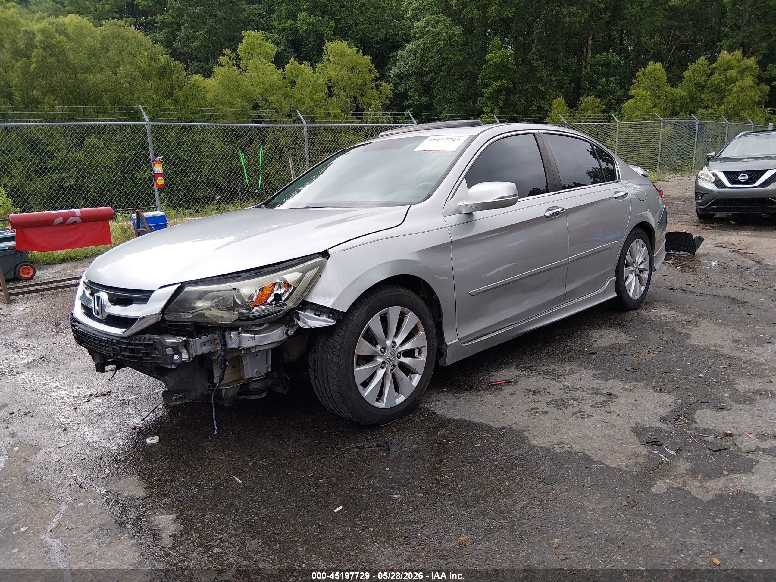 2013 Honda Accord Ex Серебряный vin: 1HGCR2F74DA037265
