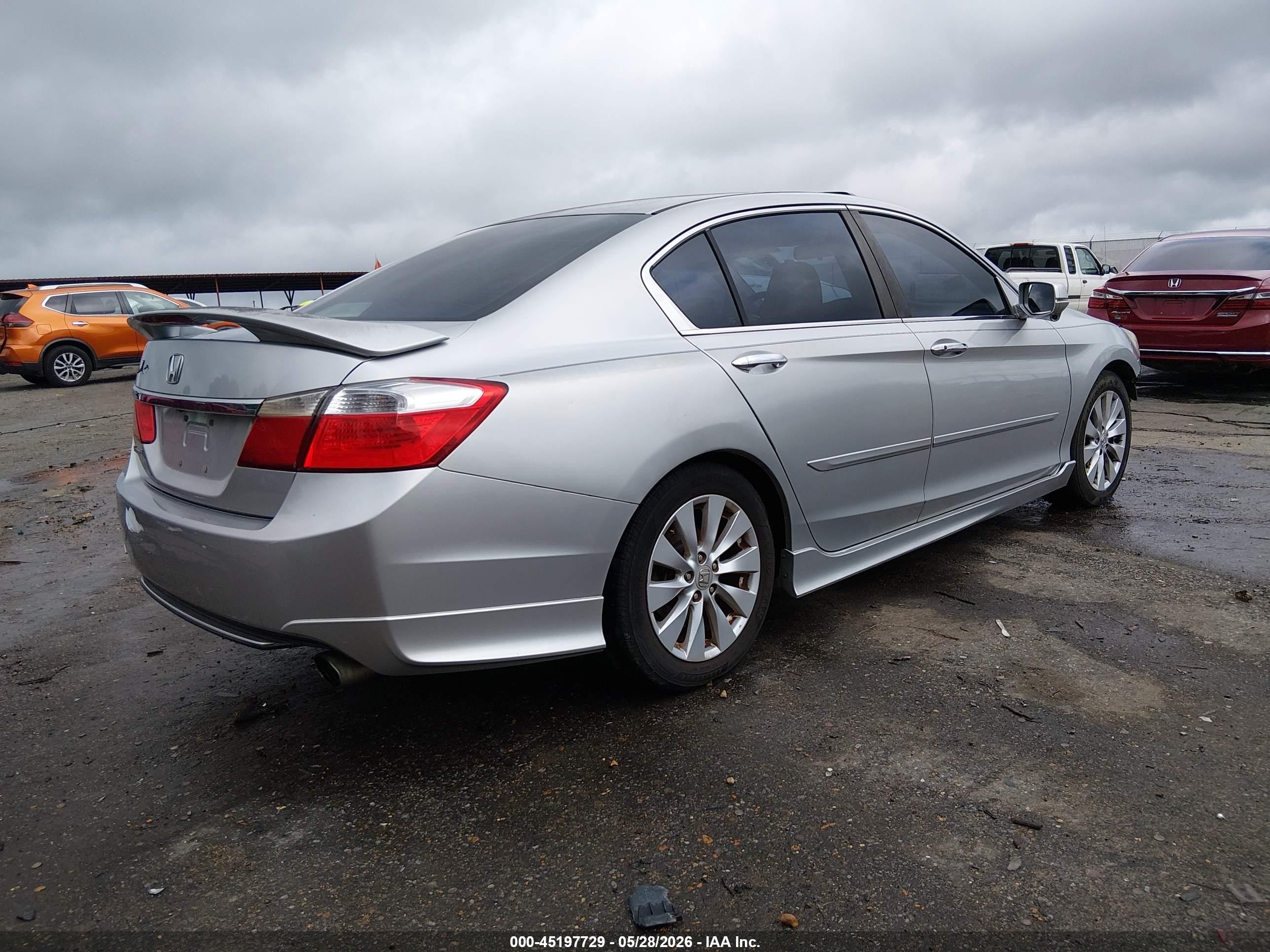 2013 Honda Accord Ex Серебряный vin: 1HGCR2F74DA037265