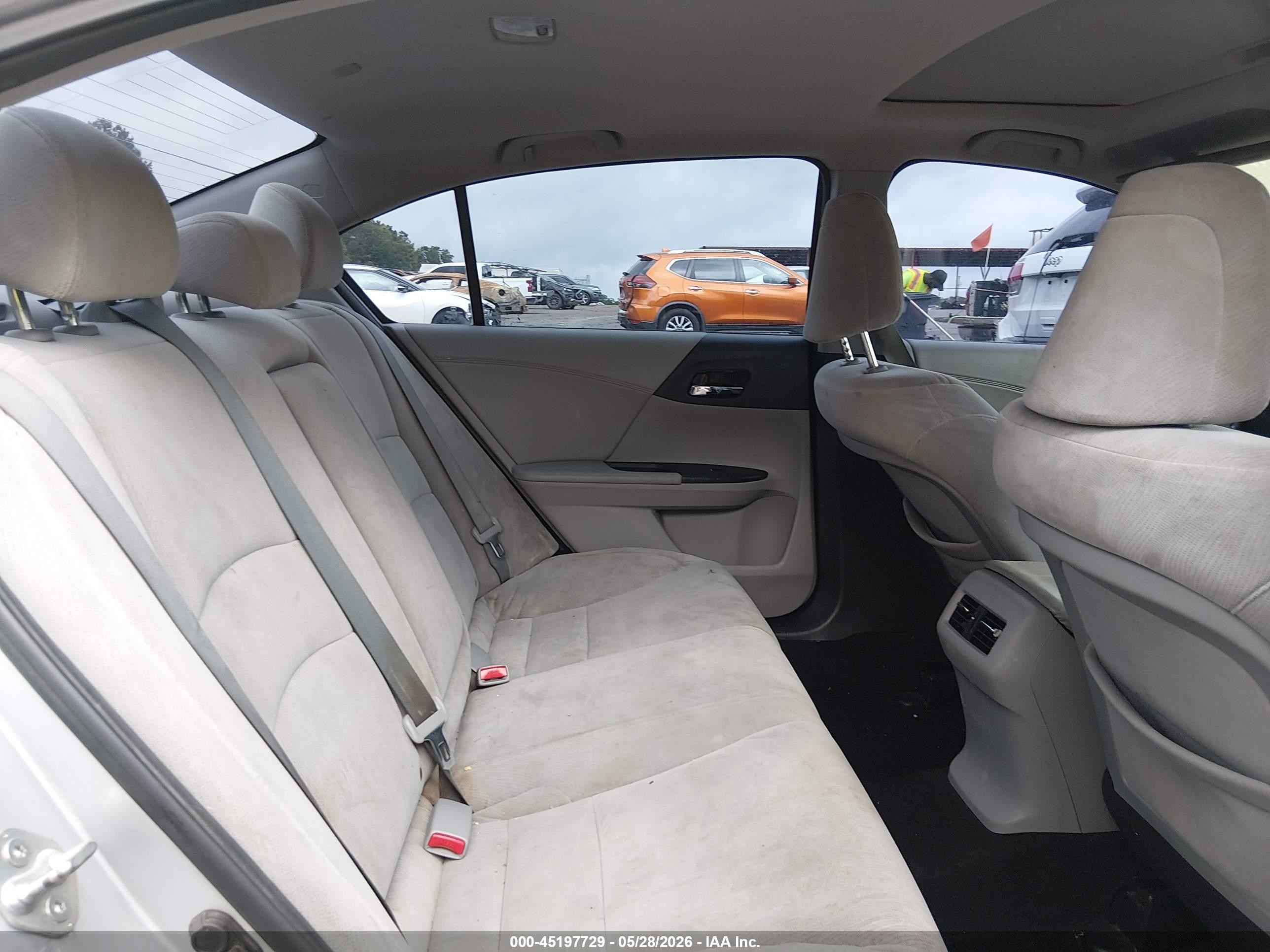 2013 Honda Accord Ex Серебряный vin: 1HGCR2F74DA037265