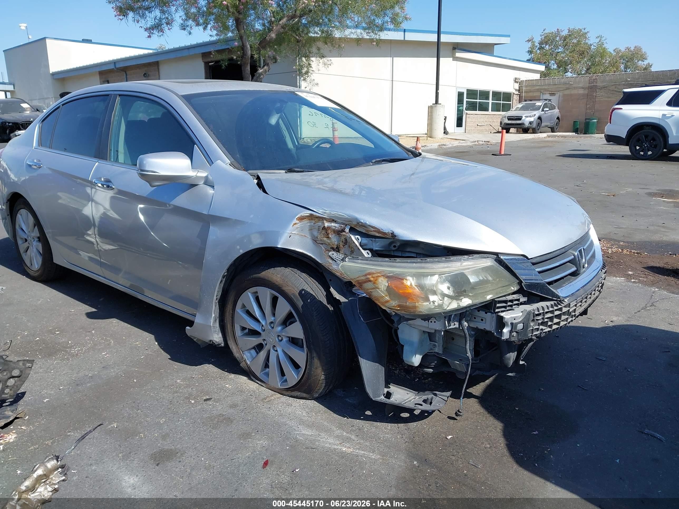 2013 Honda Accord Ex Silver vin: 1HGCR2F74DA107721