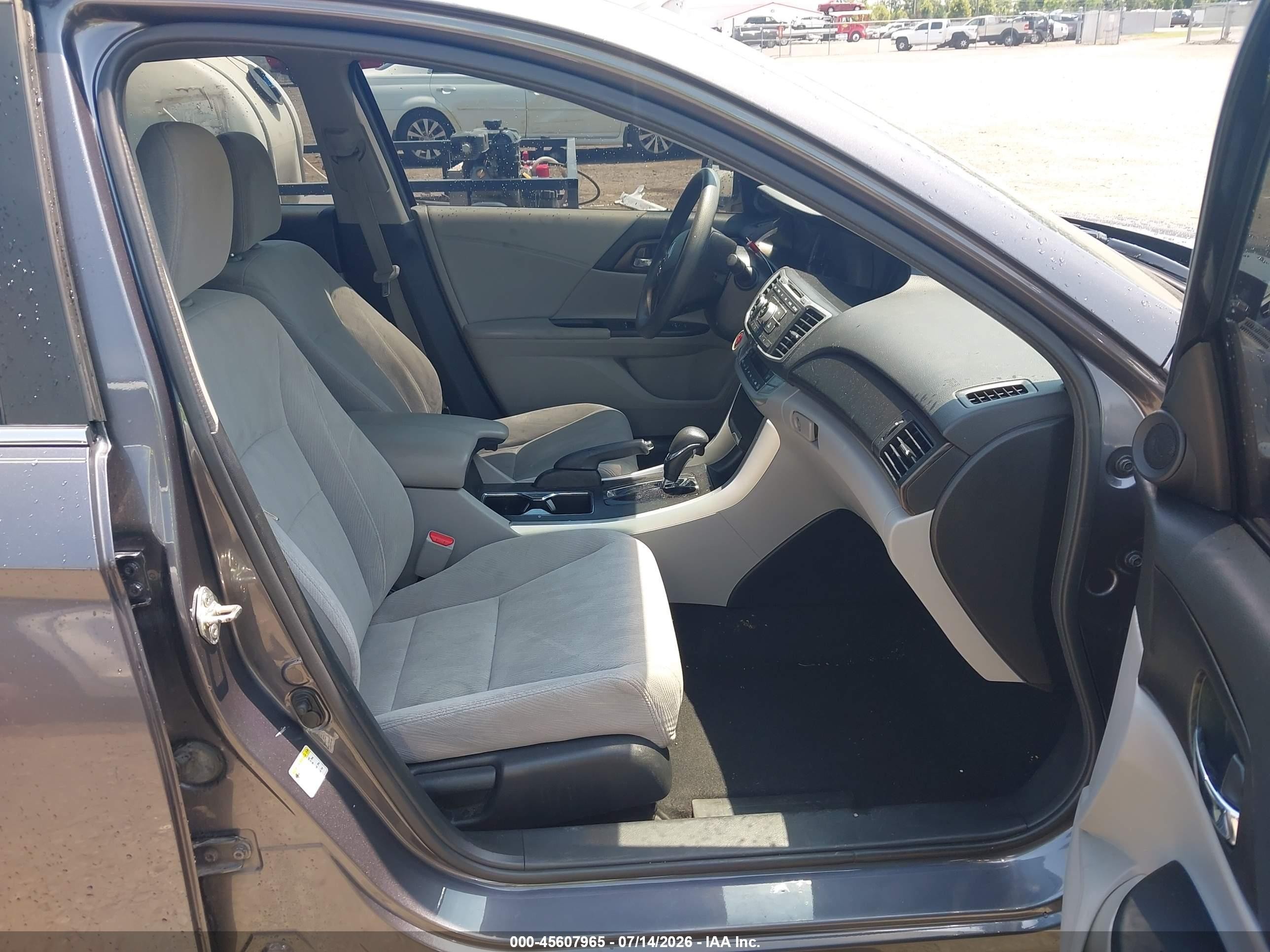 2013 Honda Accord Ex Gray vin: 1HGCR2F74DA218222