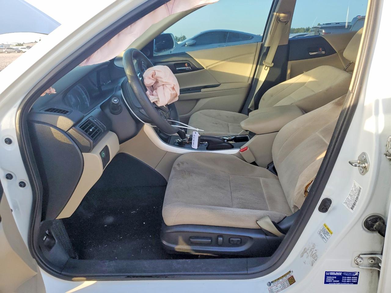 2015 Honda Accord Ex White vin: 1HGCR2F74FA058135