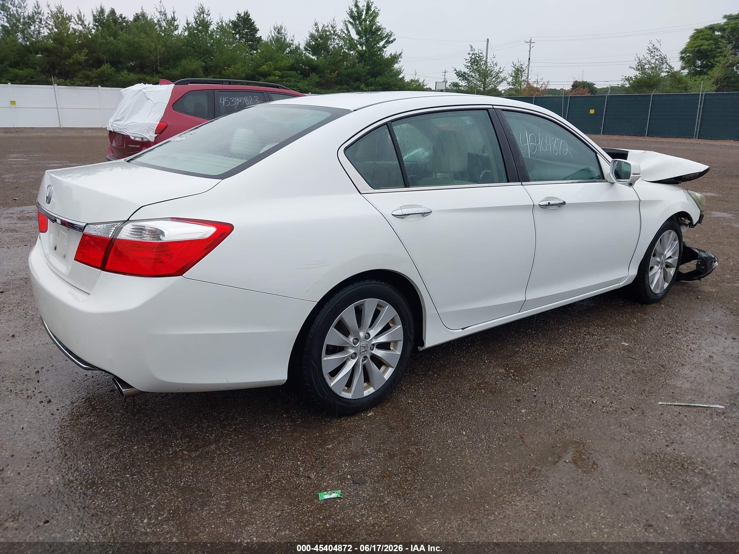 2015 Honda Accord Ex White vin: 1HGCR2F74FA206090