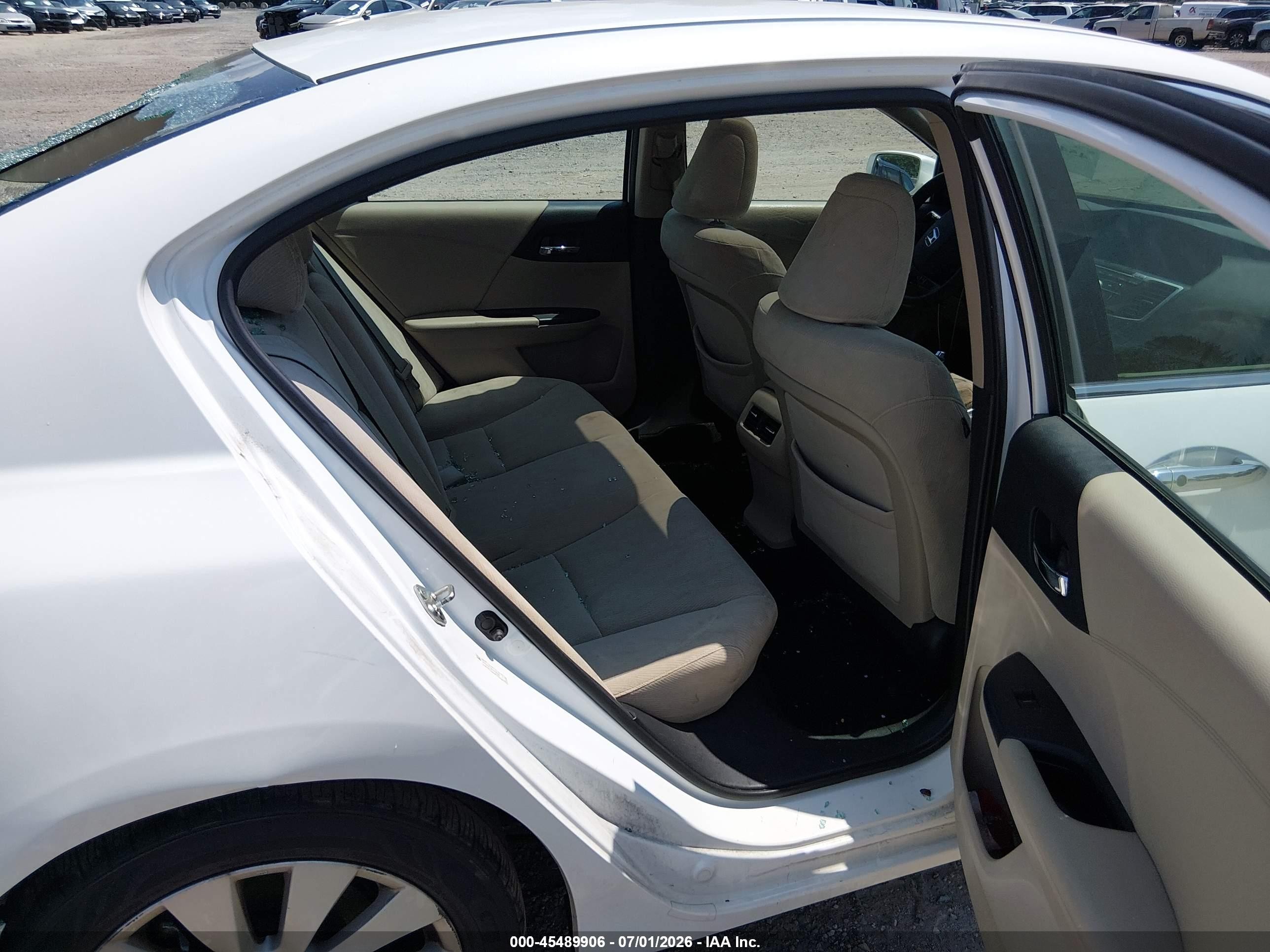 2013 Honda Accord Ex White vin: 1HGCR2F75DA006963