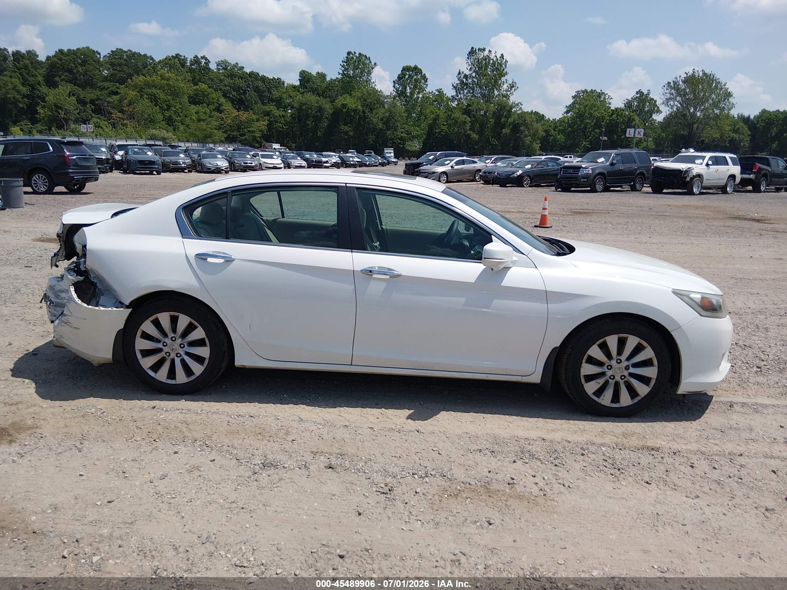 2013 Honda Accord Ex White vin: 1HGCR2F75DA006963