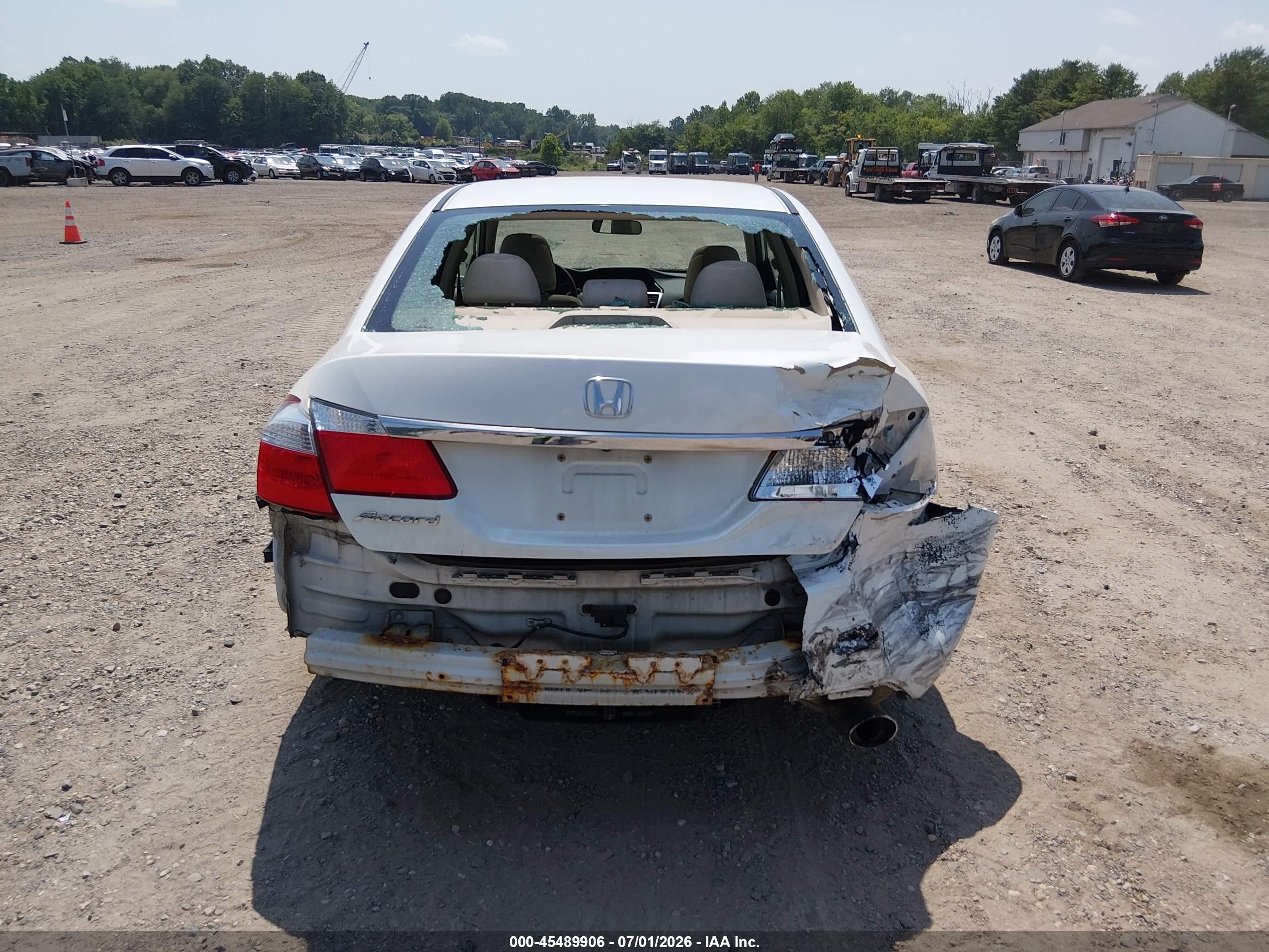 2013 Honda Accord Ex White vin: 1HGCR2F75DA006963