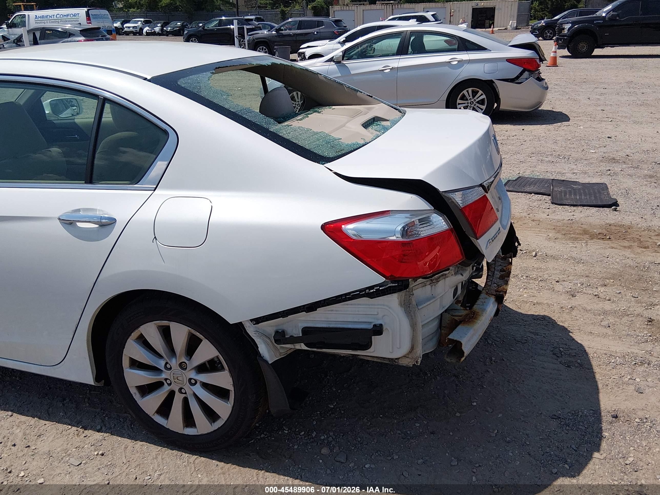 2013 Honda Accord Ex White vin: 1HGCR2F75DA006963