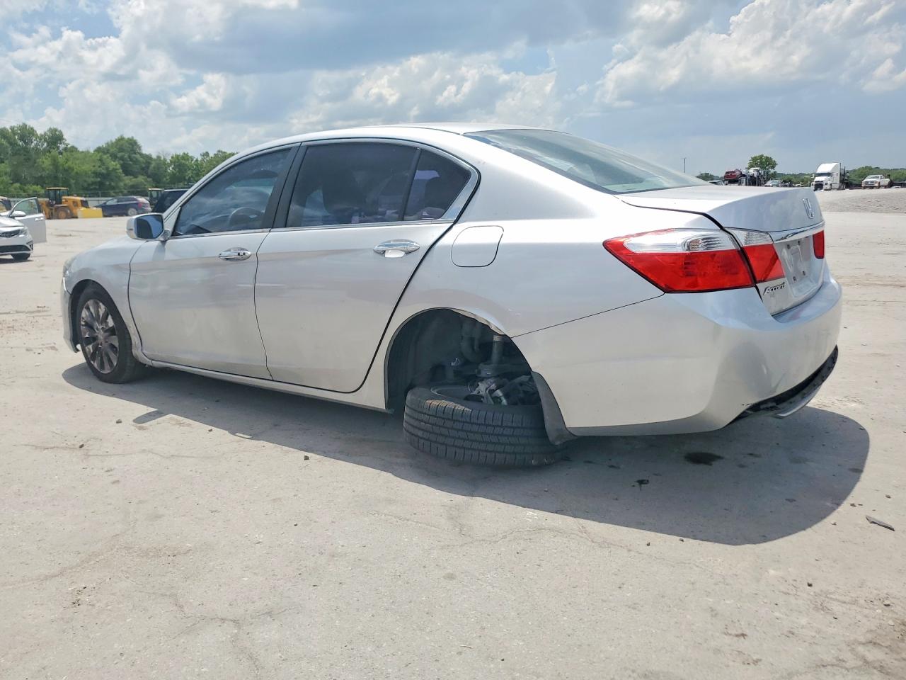 2013 Honda Accord Ex Silver vin: 1HGCR2F75DA032608